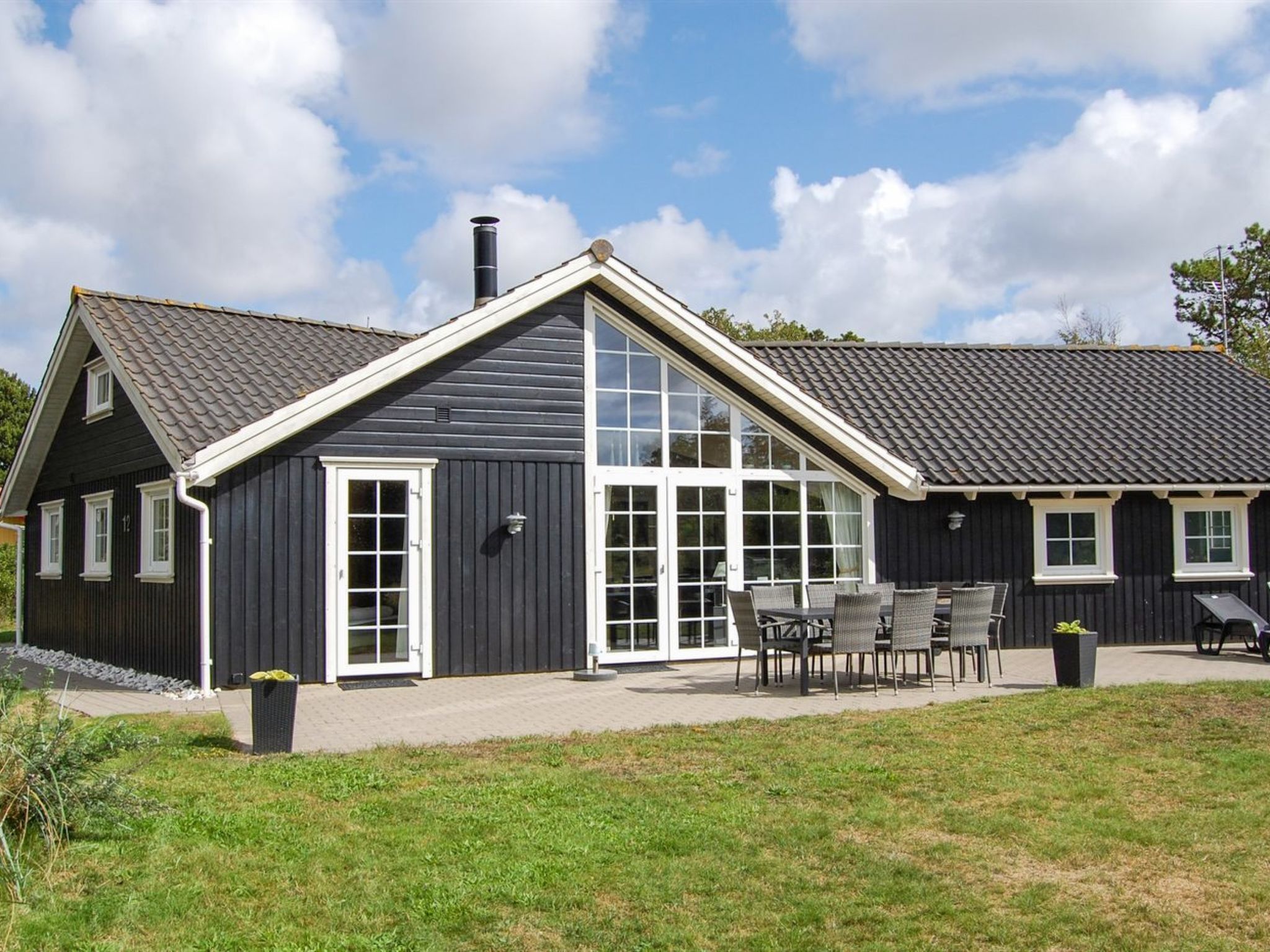 "Femmy" - 500m from the sea-Buiten
