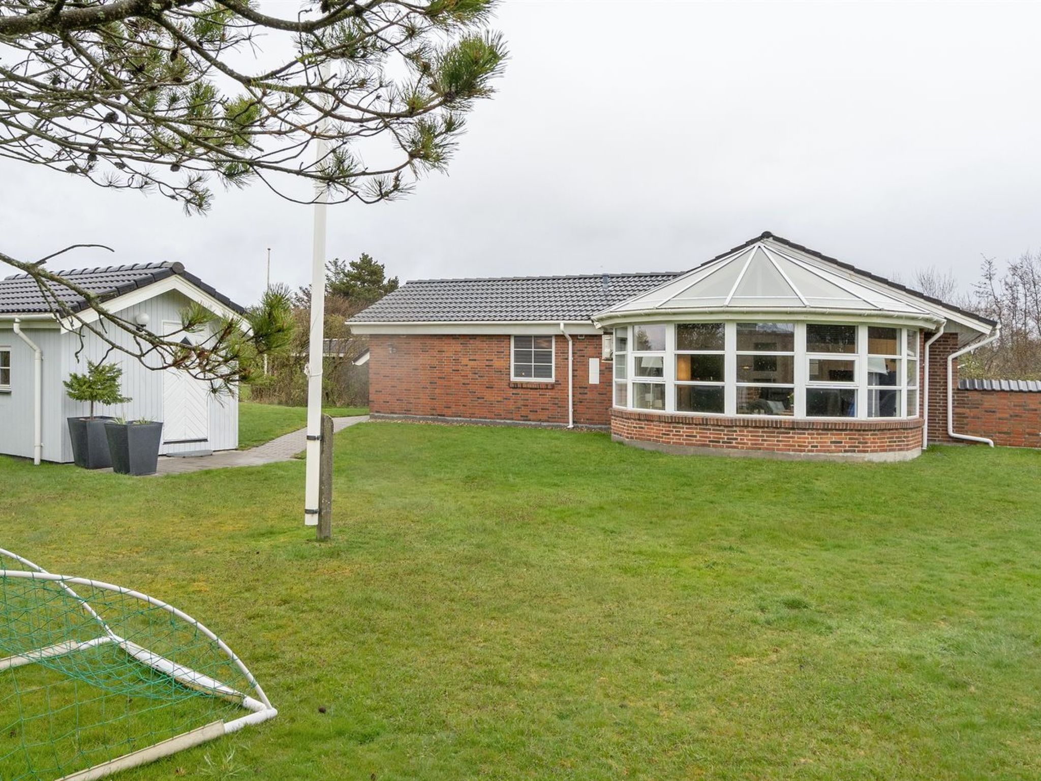 "Svenn" - 400m from the sea-Buiten