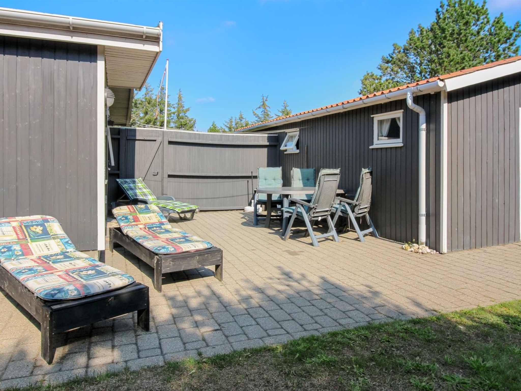 "Rokil" - 400m from the sea-Buiten
