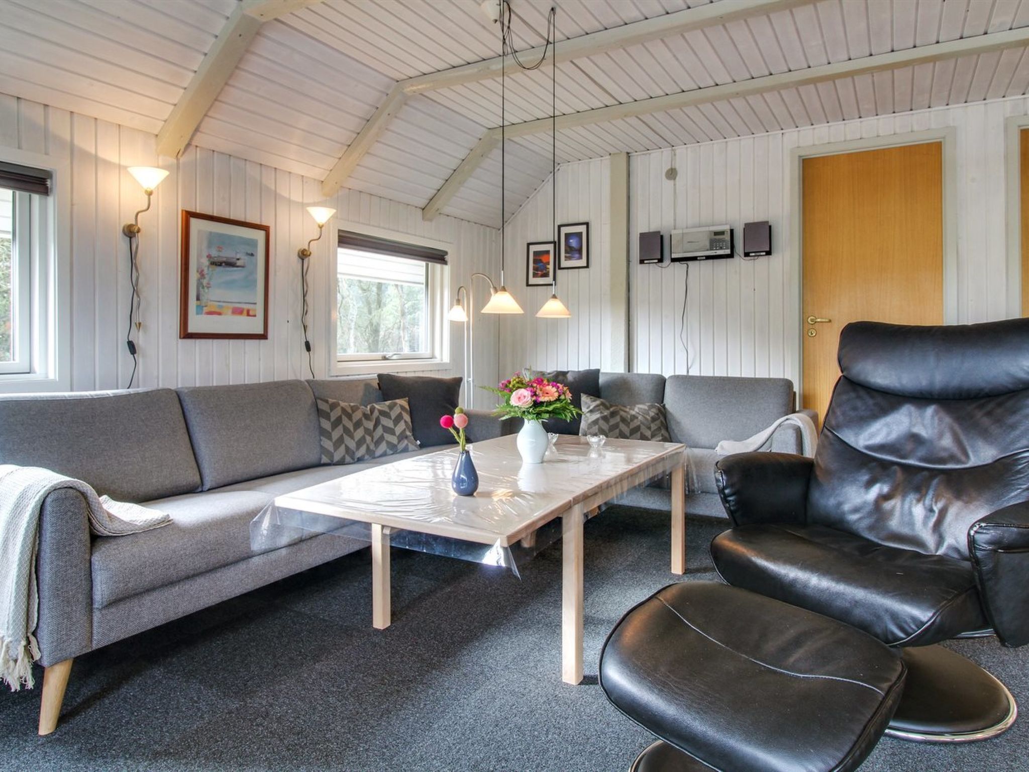 "Emmi" - 2.5km from the sea - Binnen