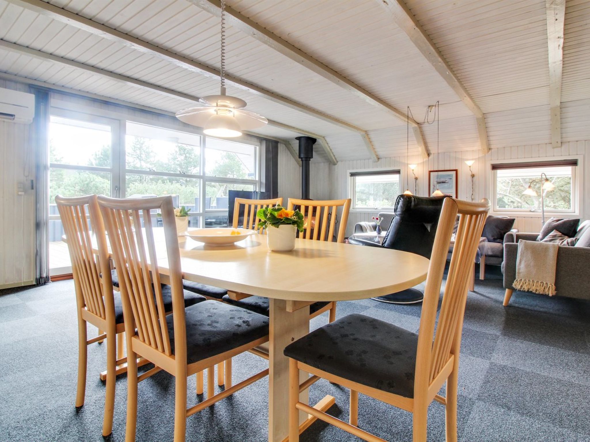 "Emmi" - 2.5km from the sea - Binnen