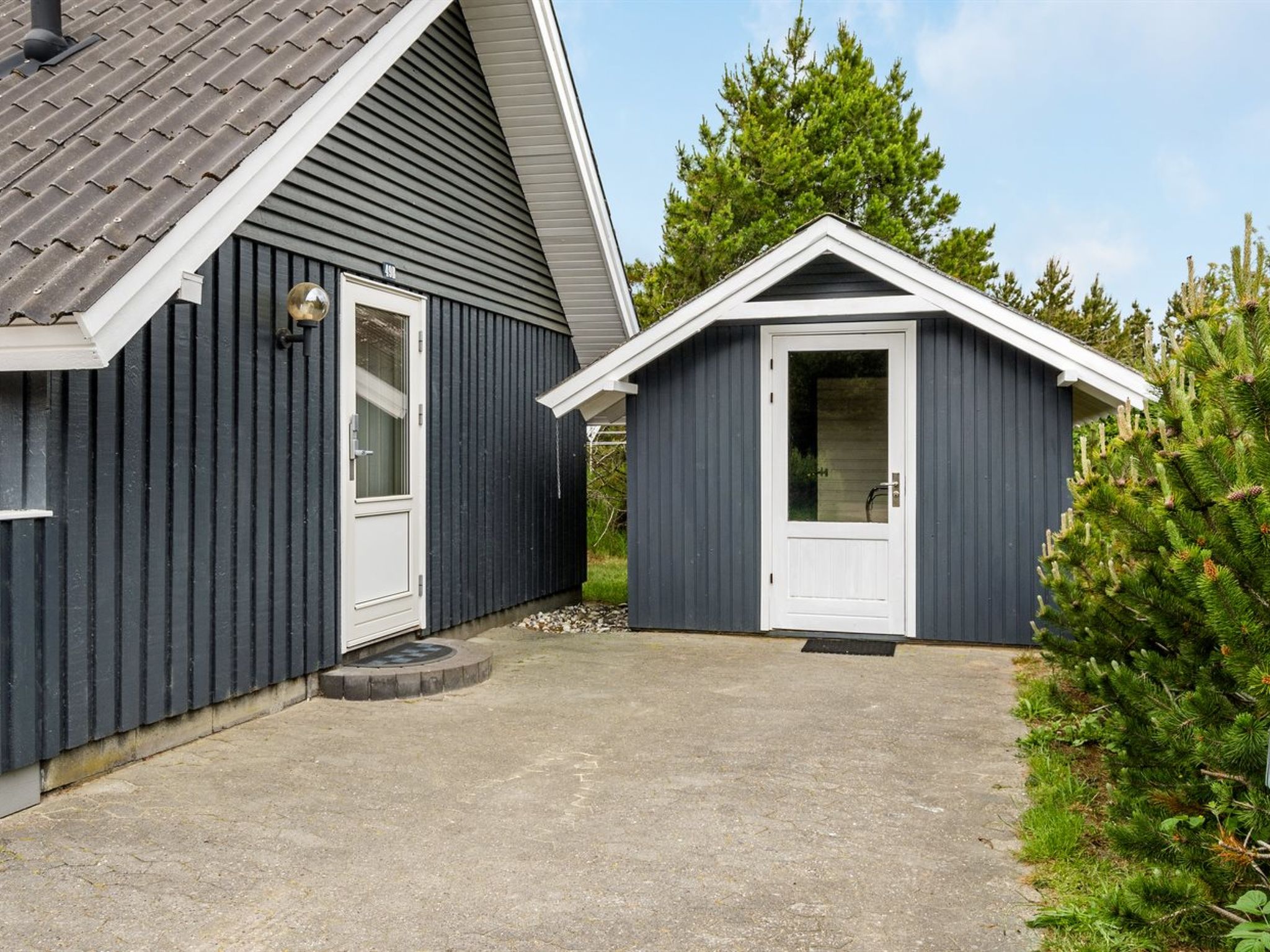 "Emmi" - 2.5km from the sea - Buiten
