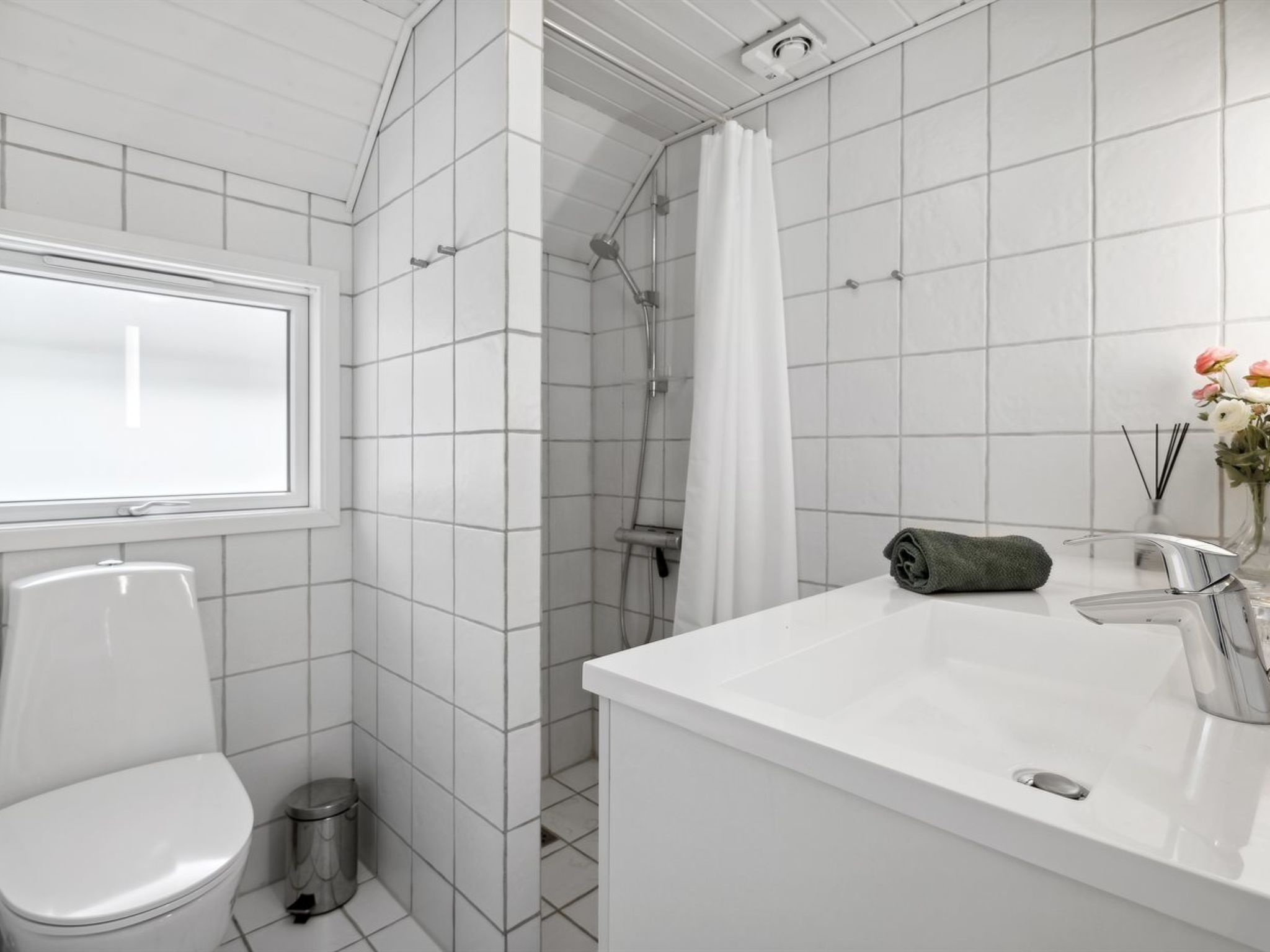"Ginna" - 1.3km from the sea - Drinnen