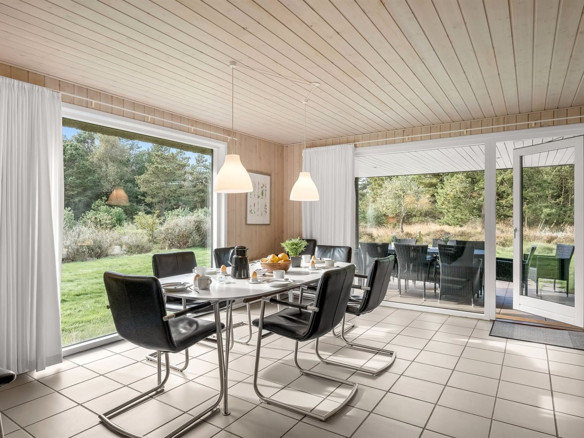 "Dix" - 900m from the sea-Binnen