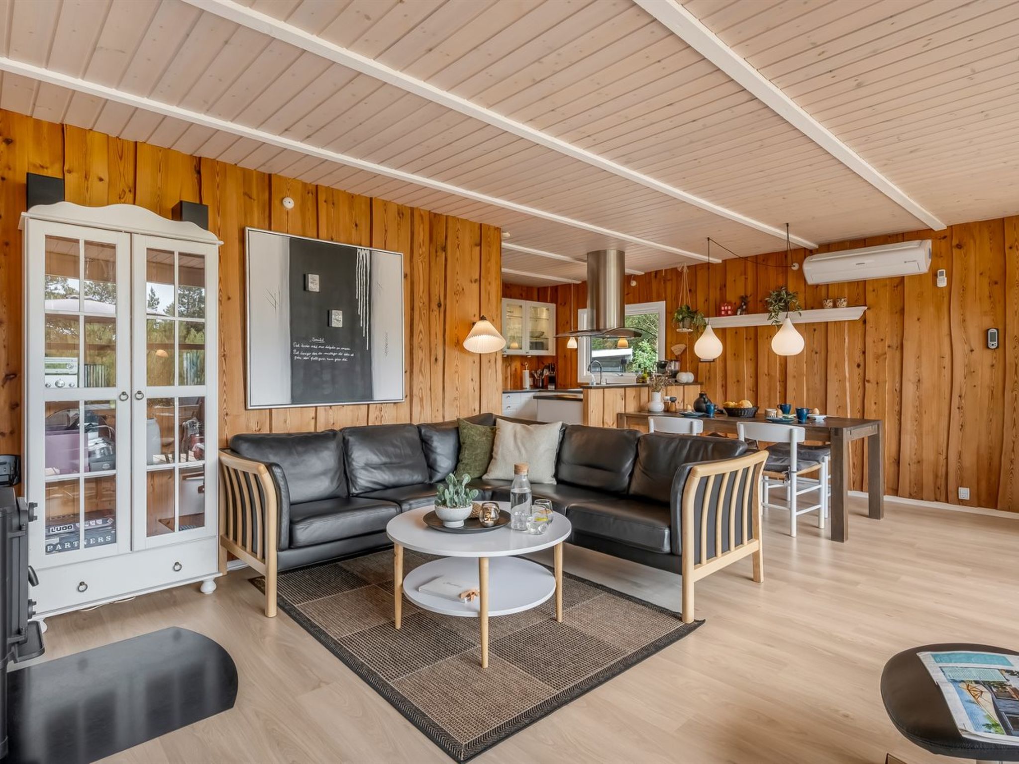 "Elske" - 1.1km from the sea - Binnen