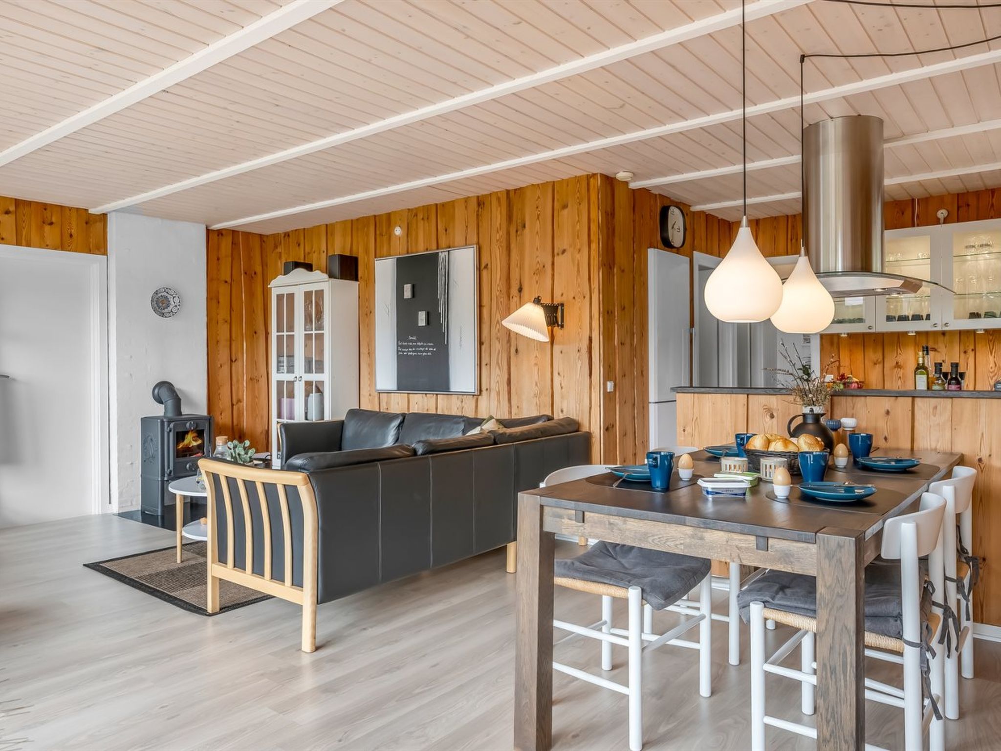 "Elske" - 1.1km from the sea - Binnen