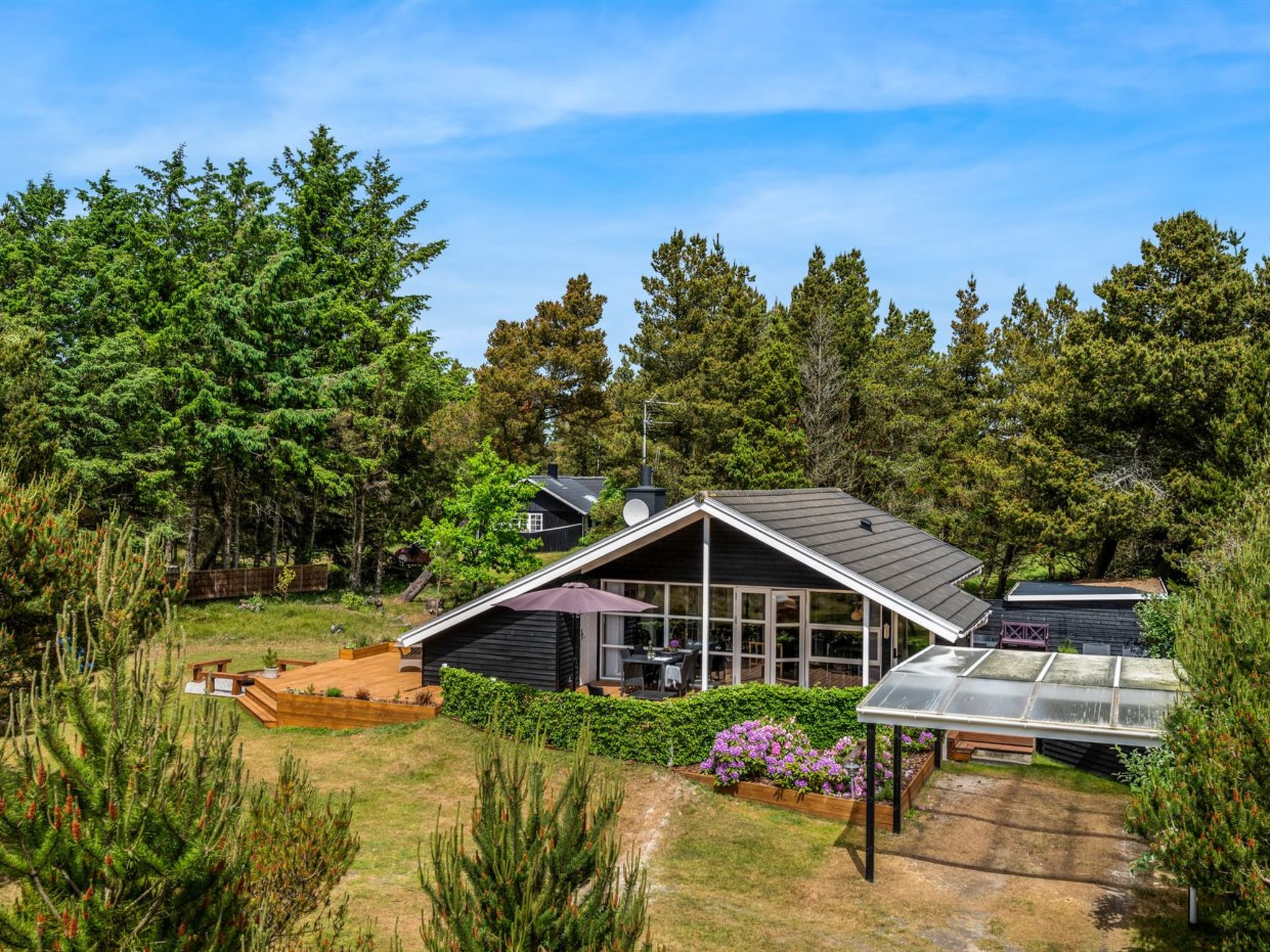 "Elske" - 1.1km from the sea - Buiten