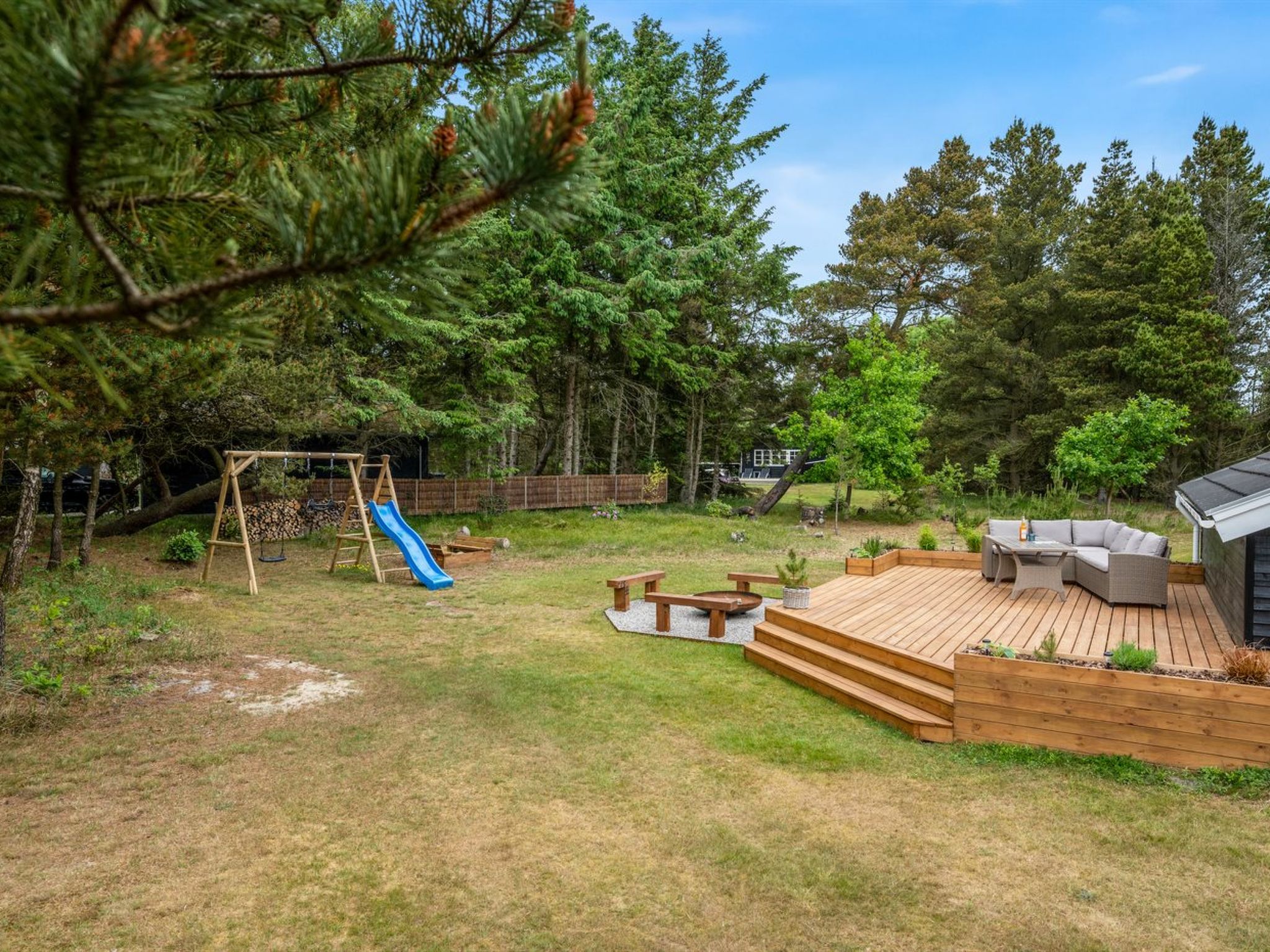 "Elske" - 1.1km from the sea - Buiten