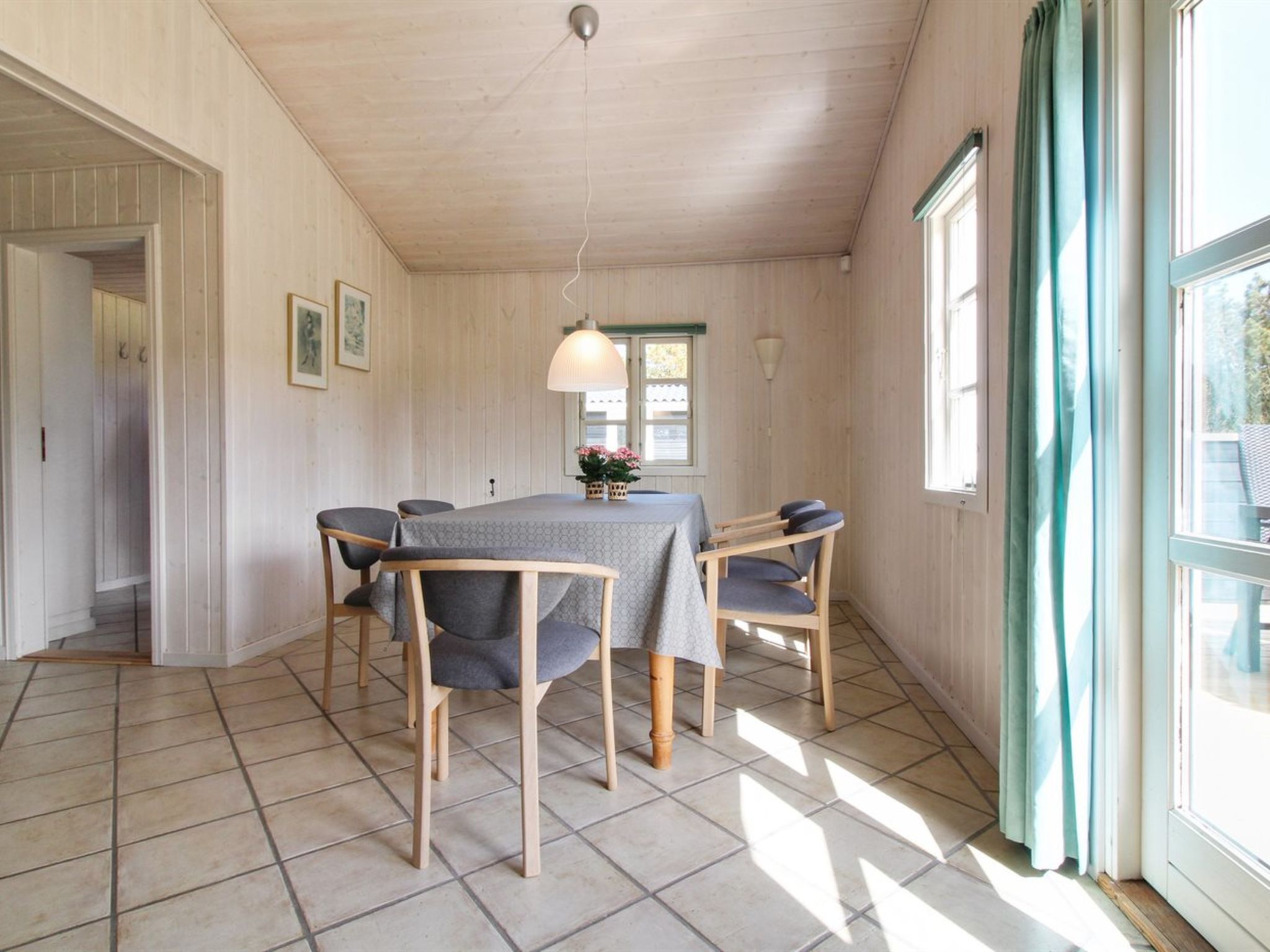 "Hillmari" - 200m from the sea - Dedans