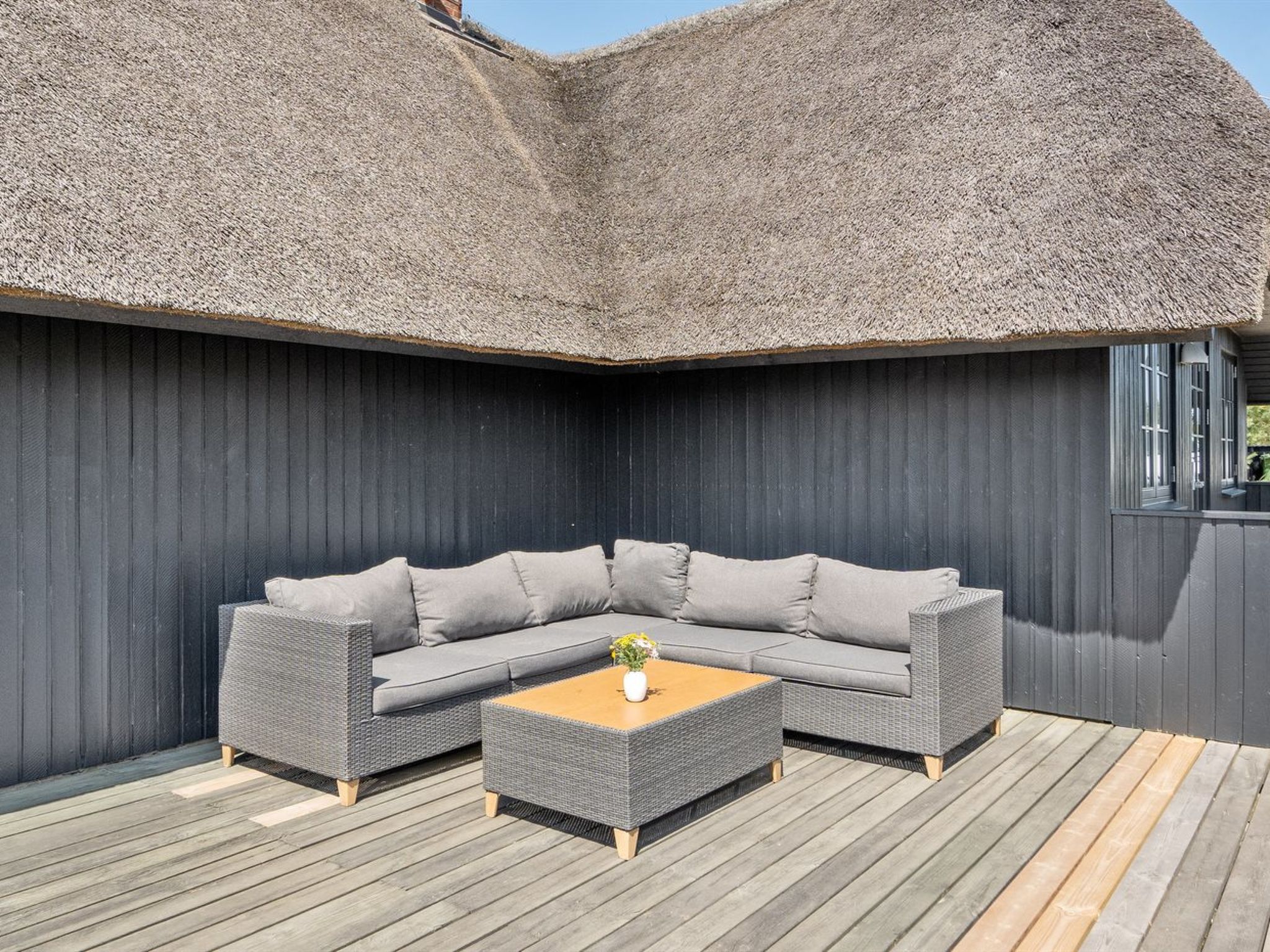 "Sine" - 500m from the sea-Buiten