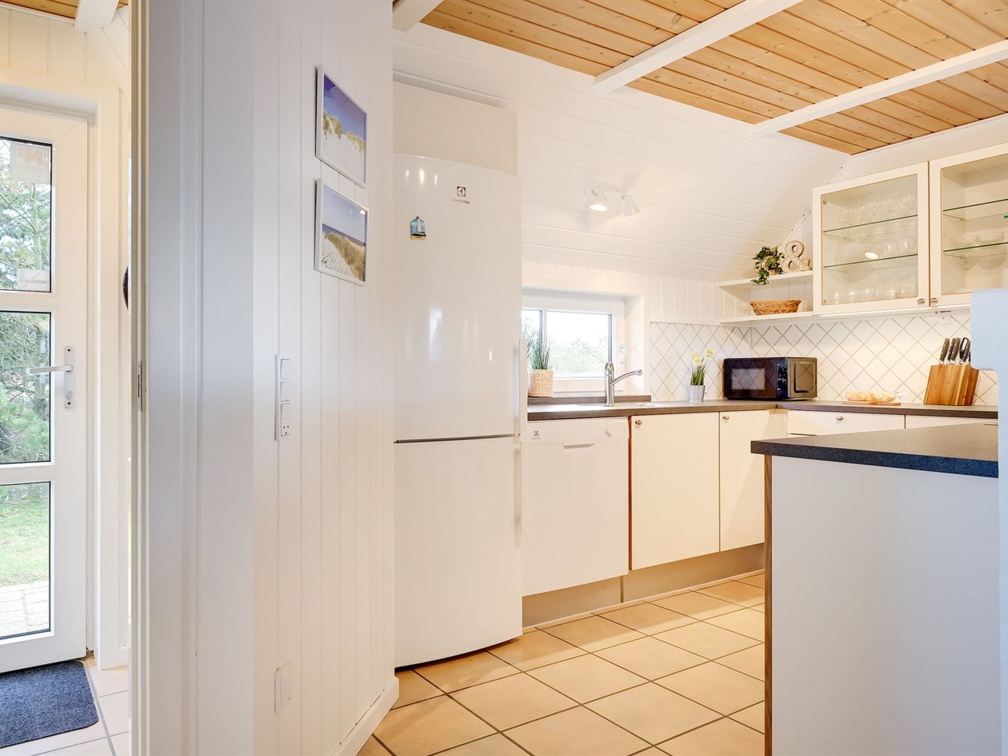 "Viana" - 100m from the sea - Inside