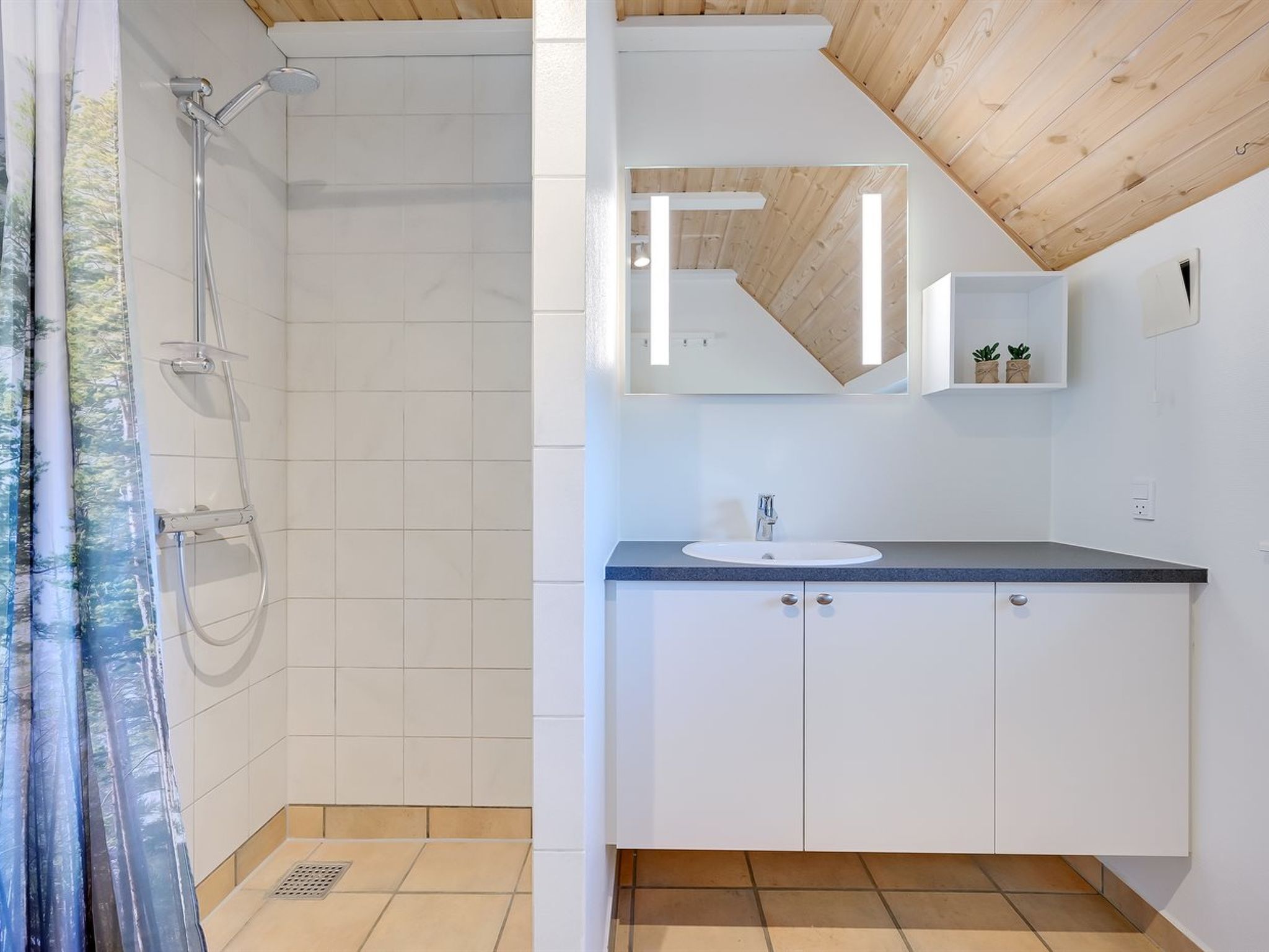 "Viana" - 100m from the sea - Inside