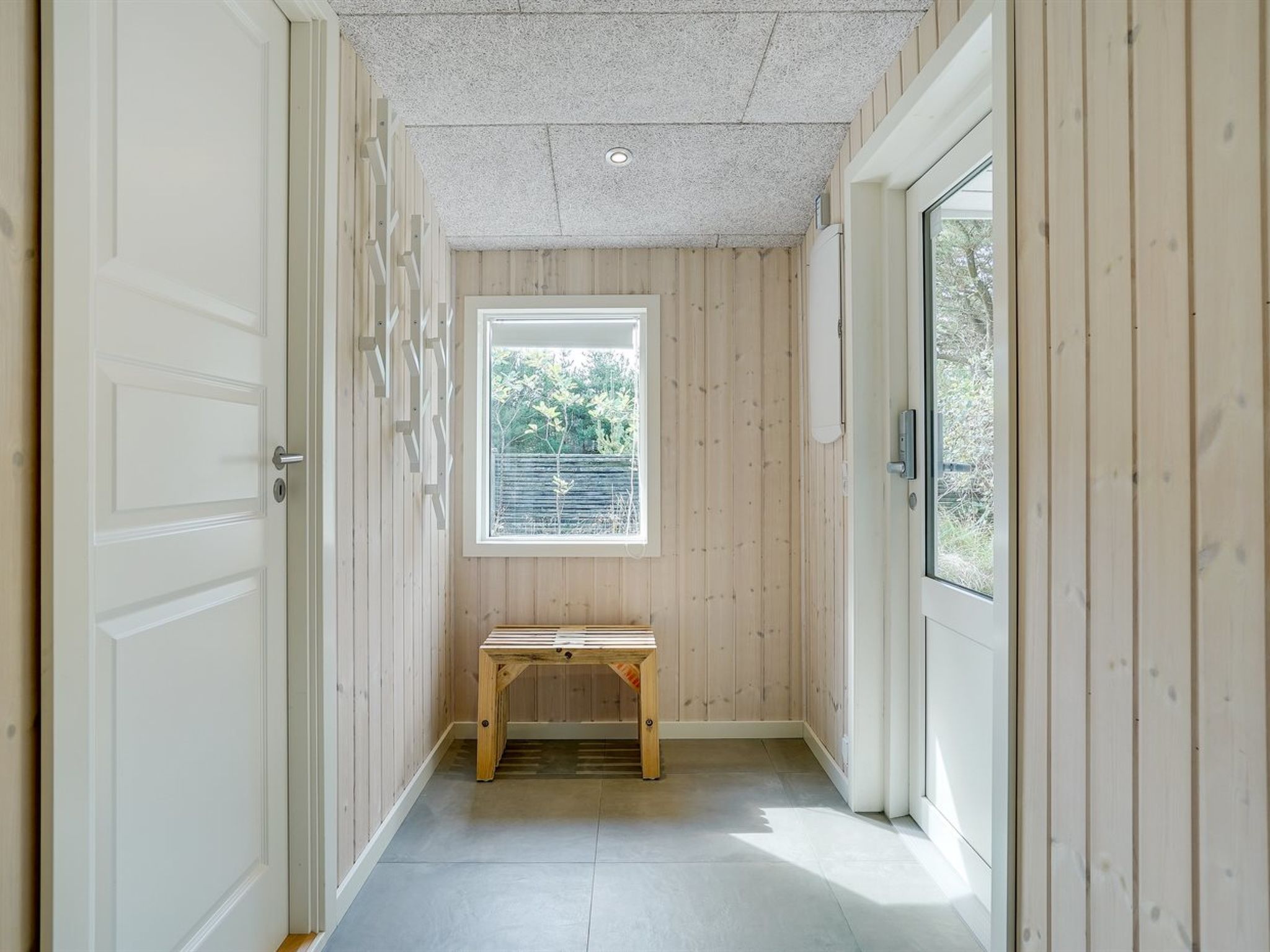 "Solgunn" - 900m from the sea - Drinnen