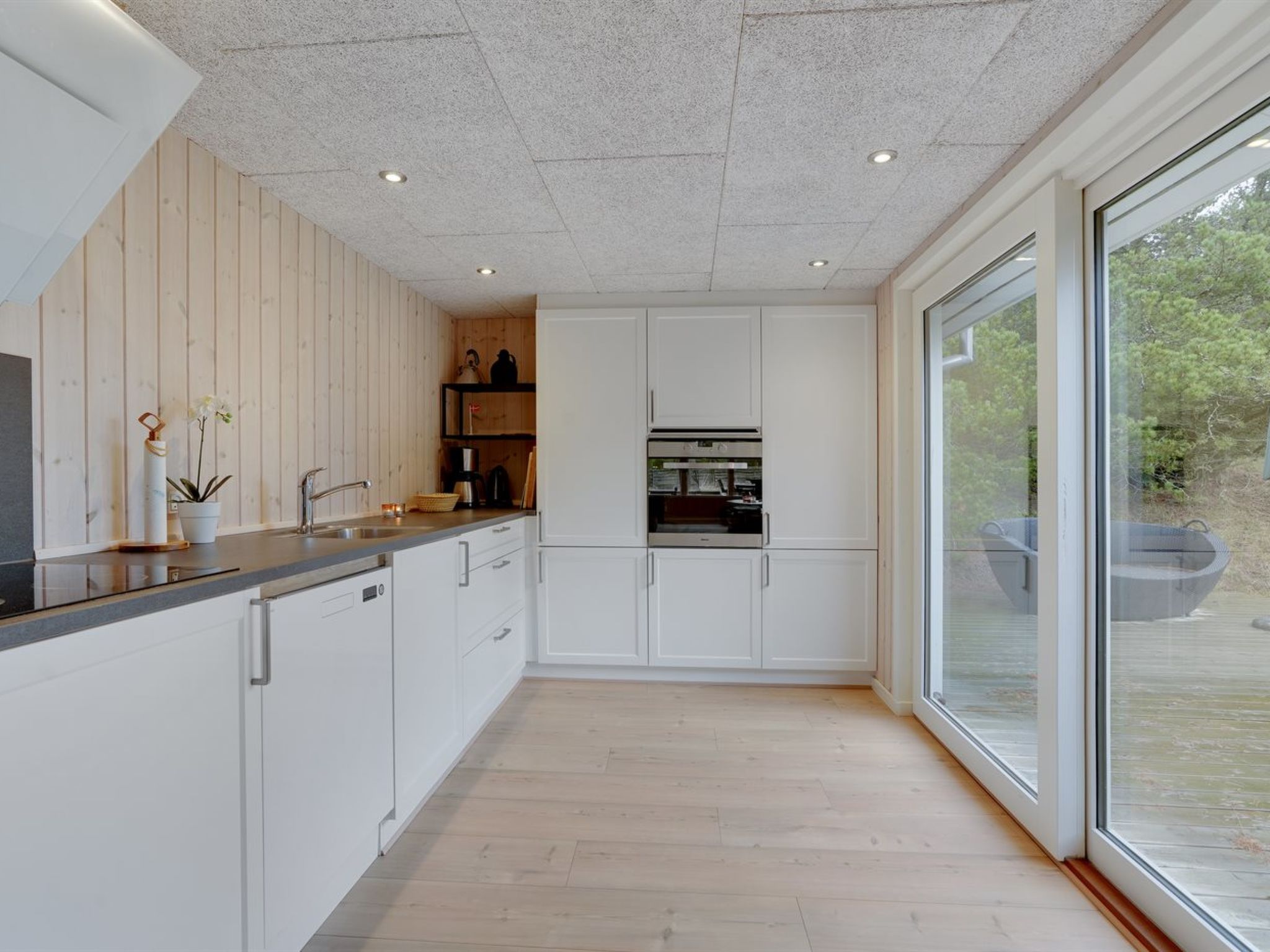 "Solgunn" - 900m from the sea - Drinnen