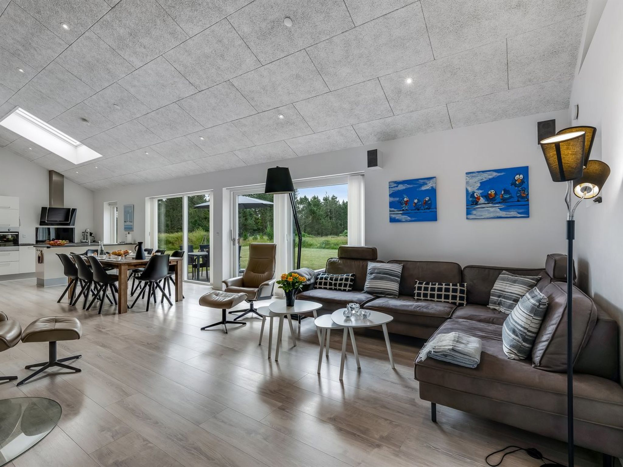 "Jonka" - 2km from the sea-Binnen