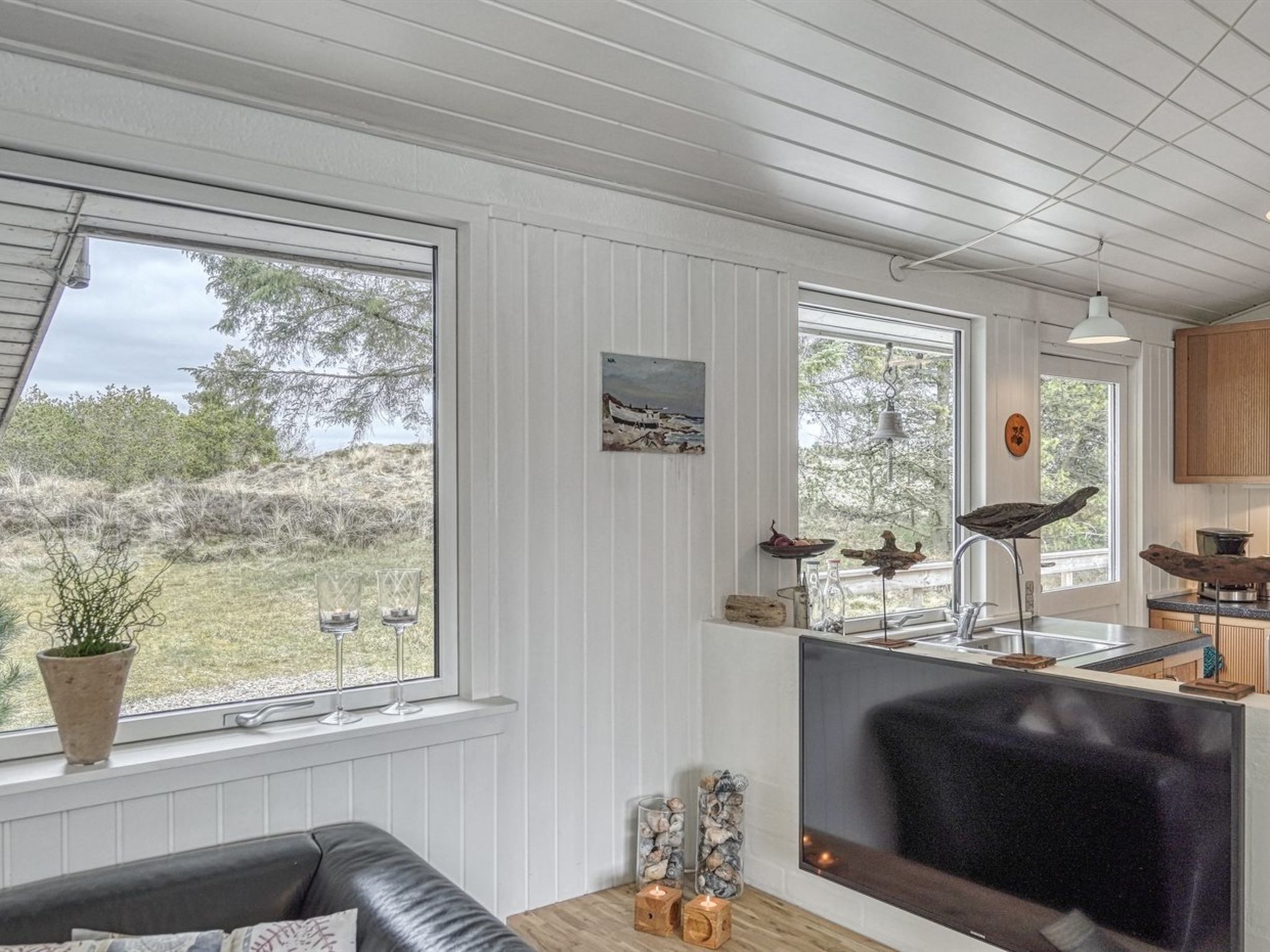 "Taneli" - 2.2km from the sea - Binnen