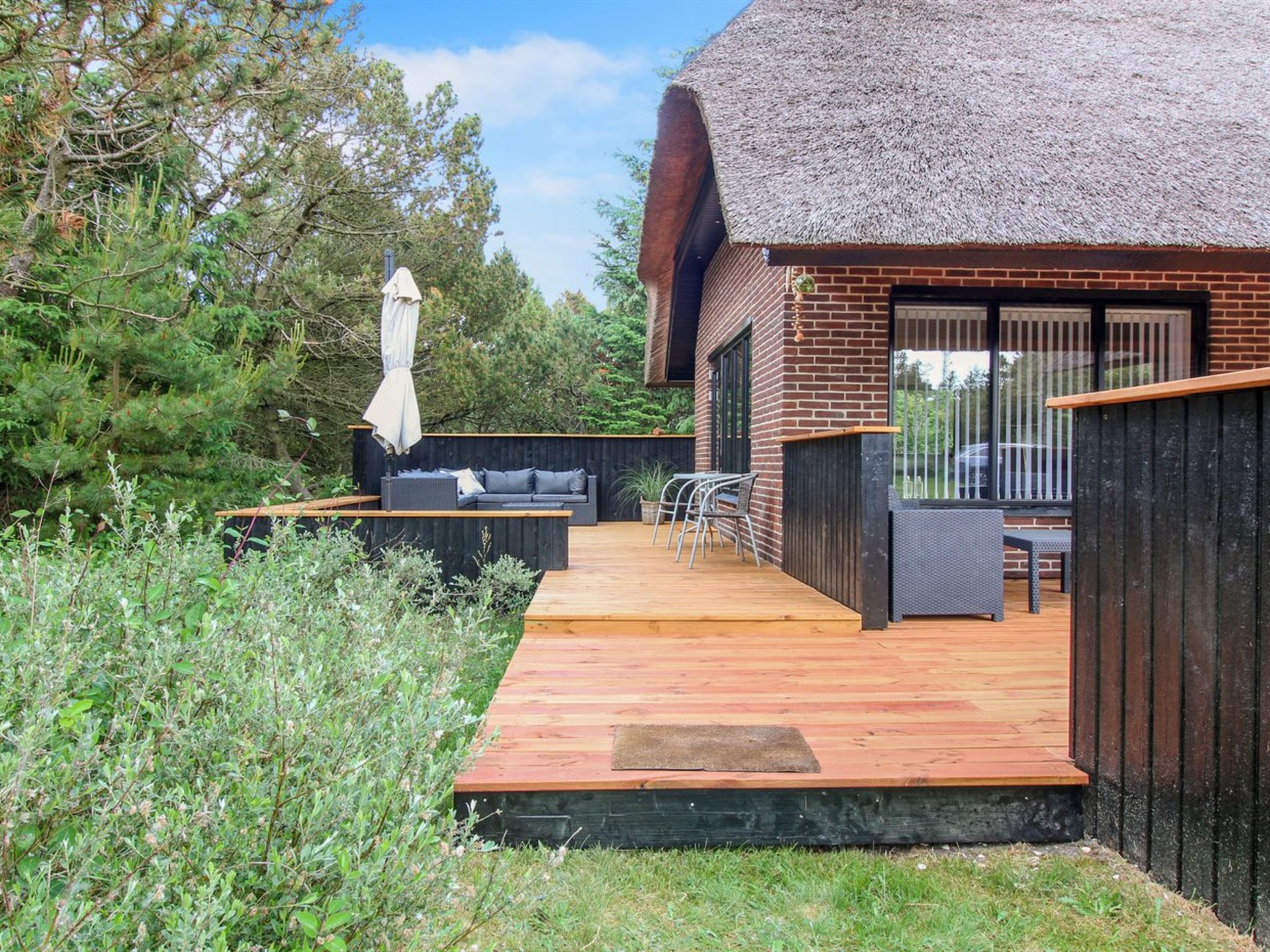 "Gunkil" - 800m from the sea - Buiten