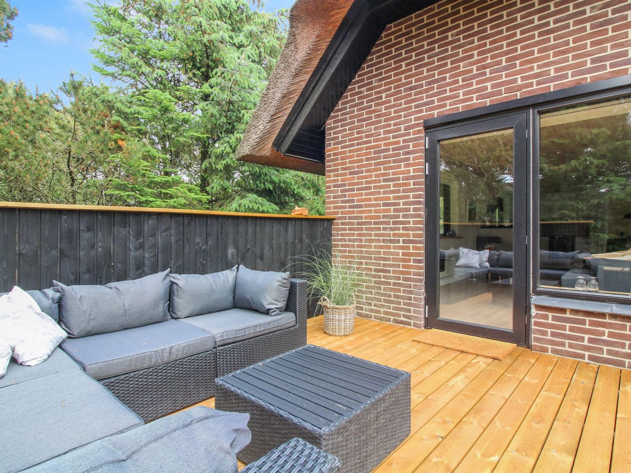 "Gunkil" - 800m from the sea - Buiten
