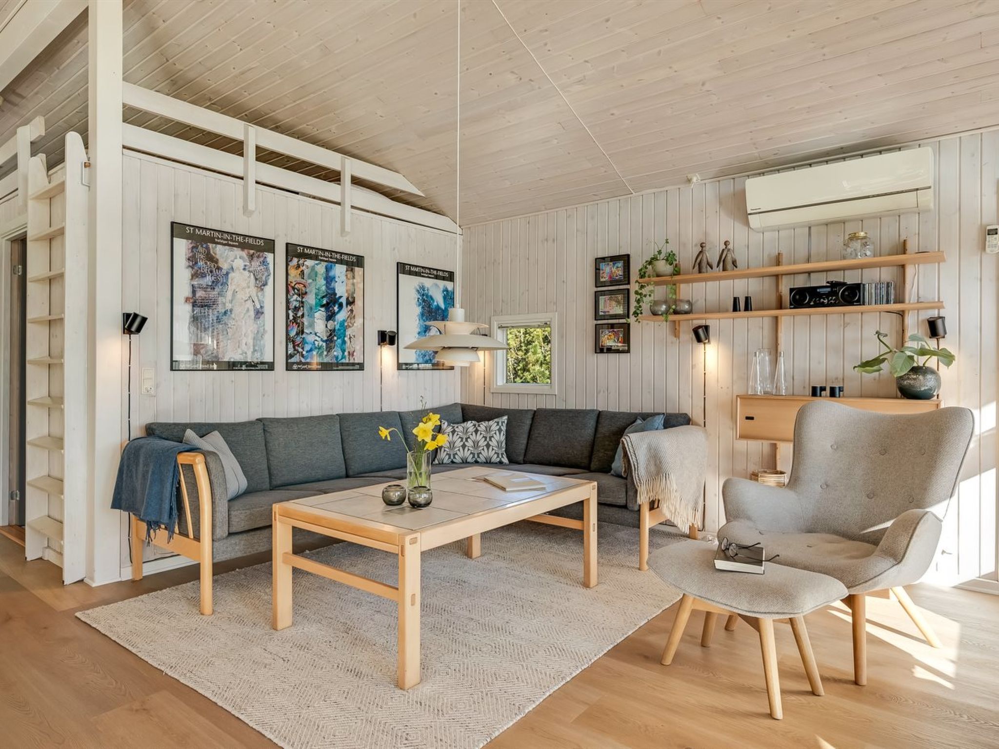 "Eltje" - 4km from the sea - Binnen