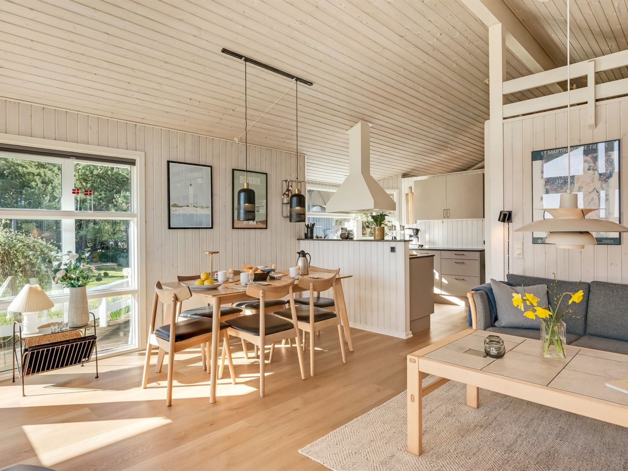 "Eltje" - 4km from the sea - Binnen