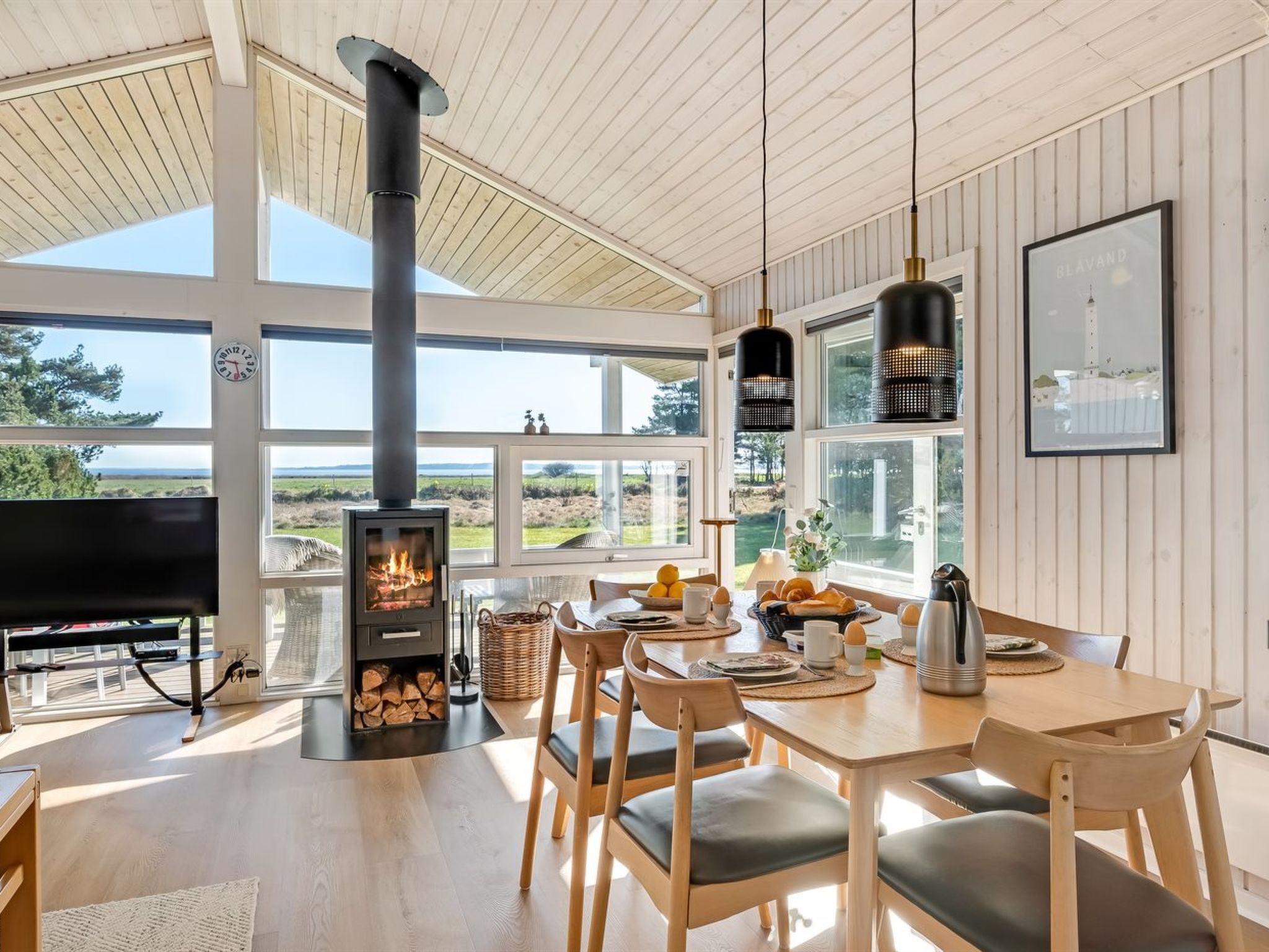 "Eltje" - 4km from the sea - Binnen