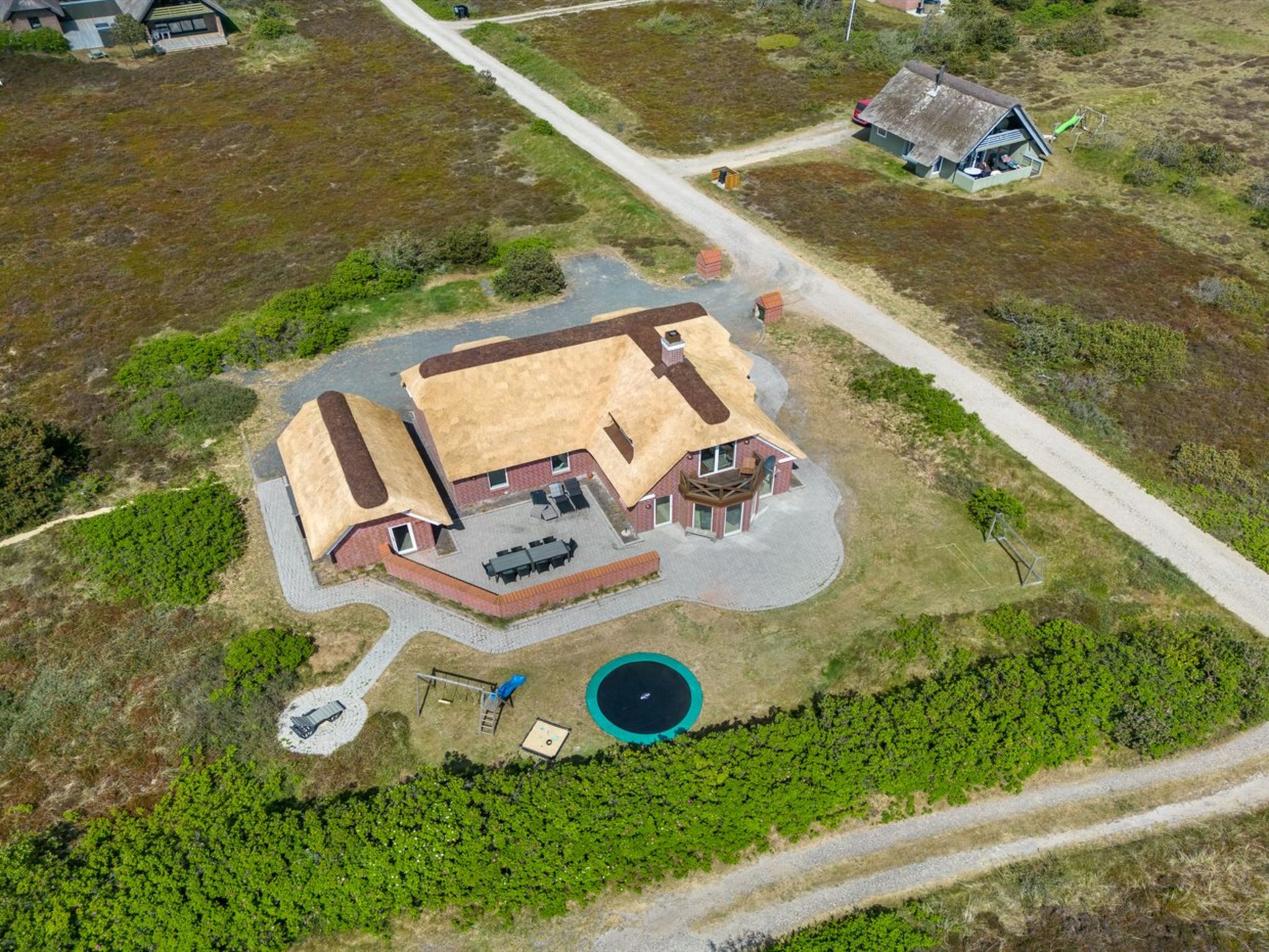 "Stillan" - 150m from the sea - Outside