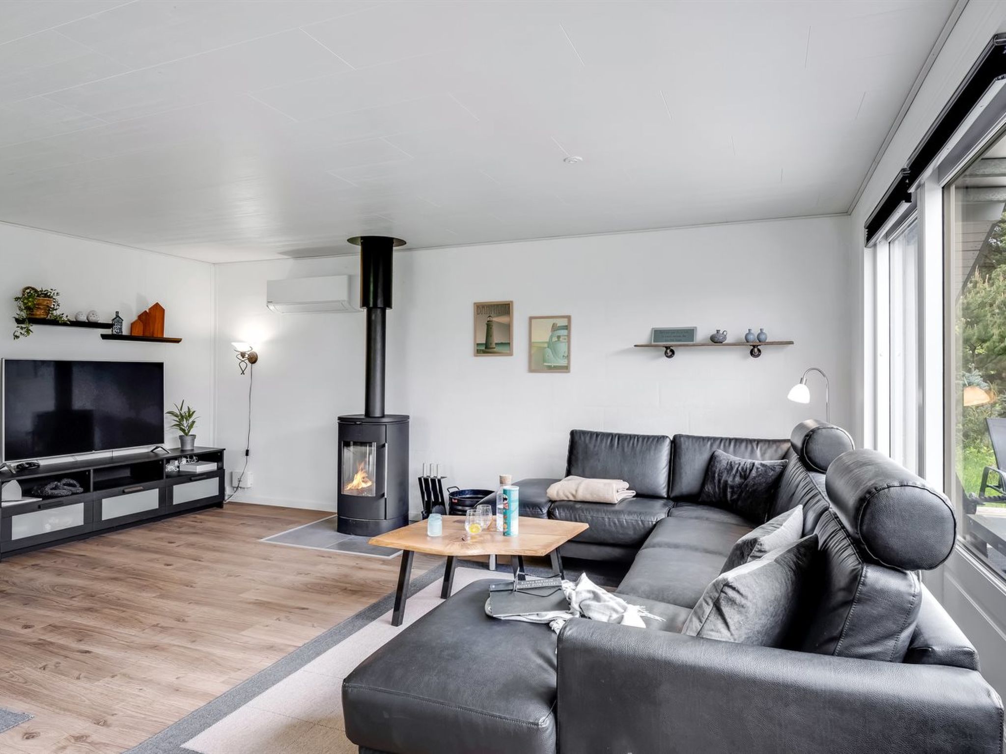 "Manko" - 1km from the sea - Binnen