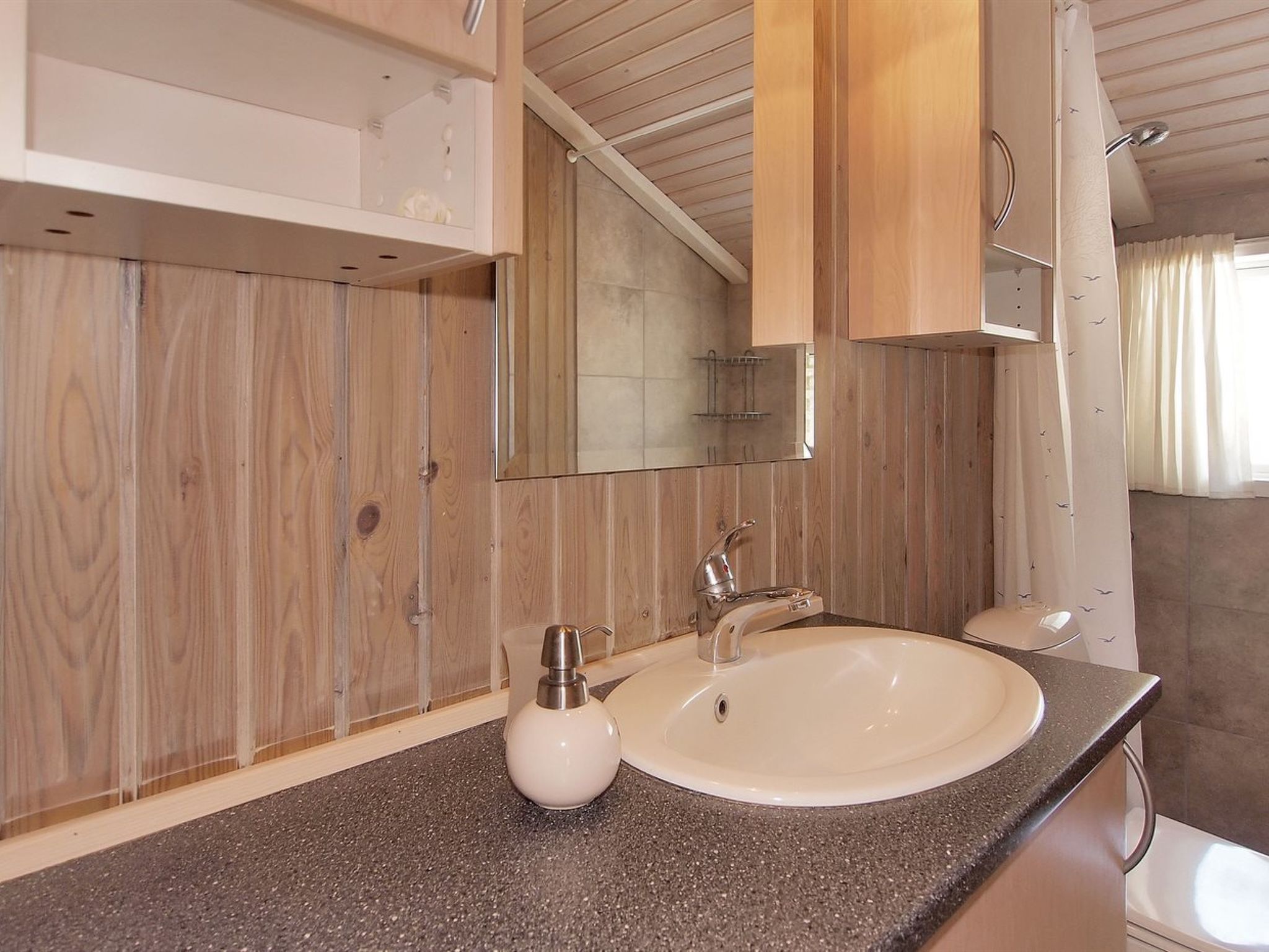 "Valpuri" - 1.3km to the fjord-Binnen