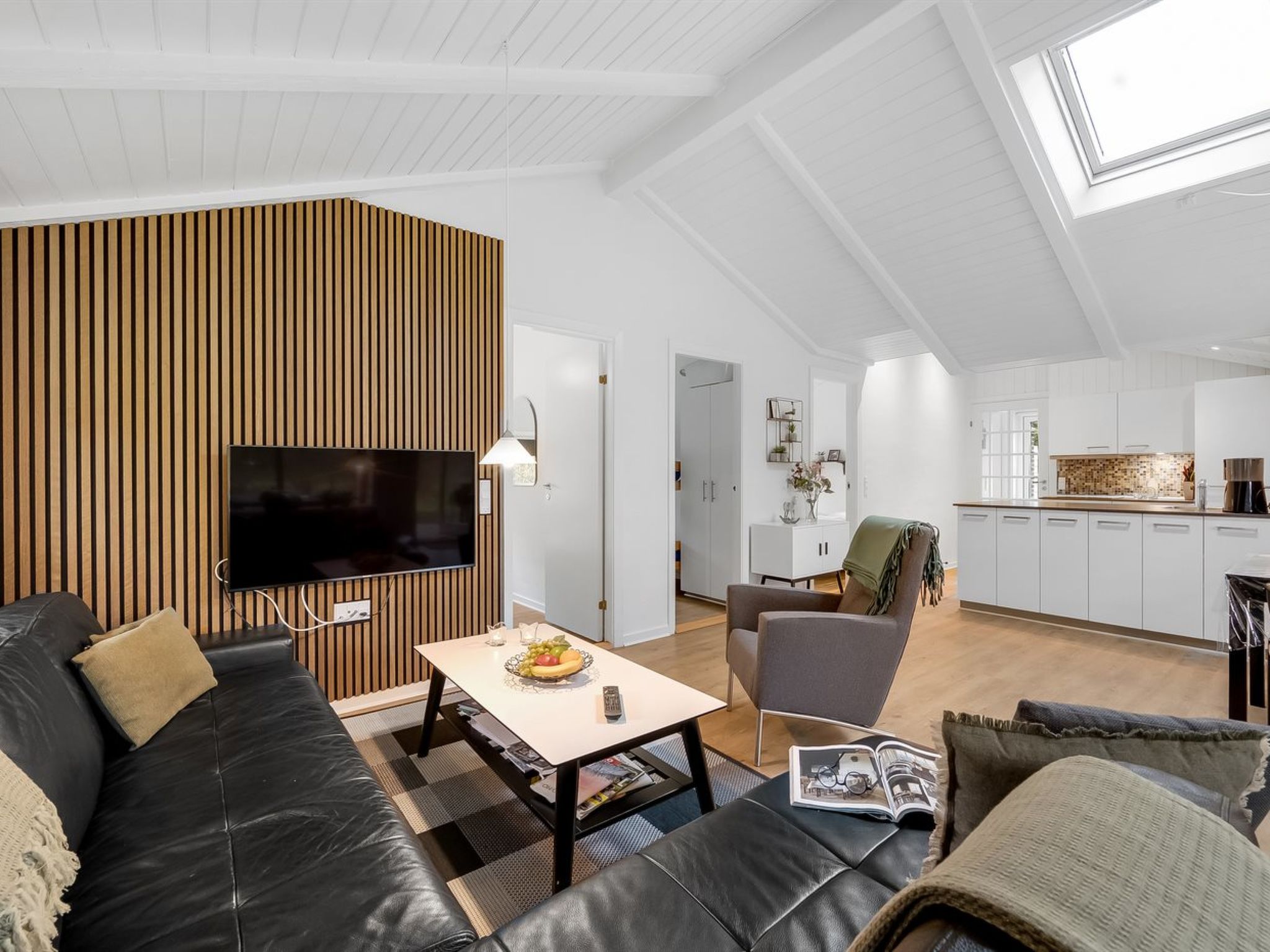 "Famke" - 1km from the sea-Binnen