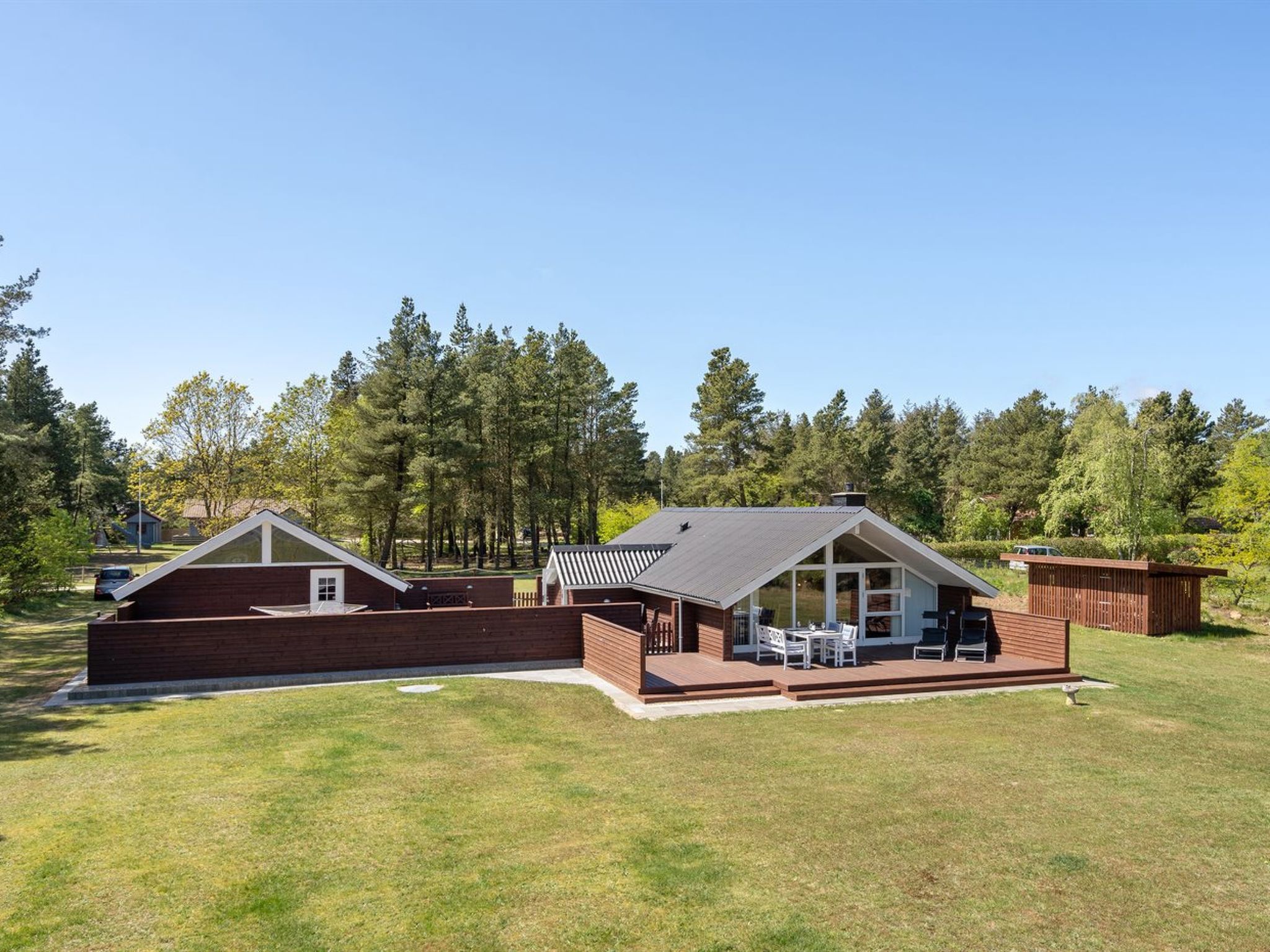 "Saila" - 500m to the fjord-Buiten