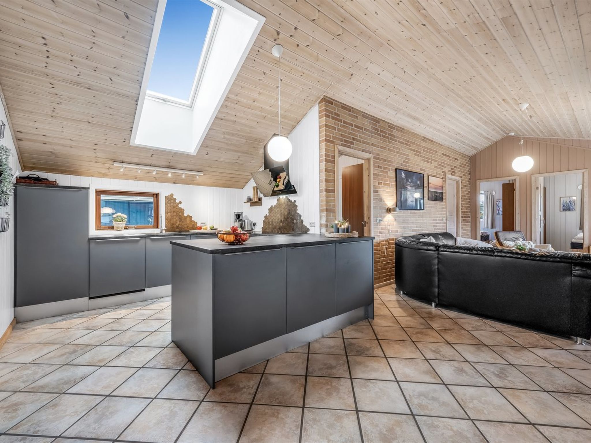 "Mico" - 500m from the sea - Binnen