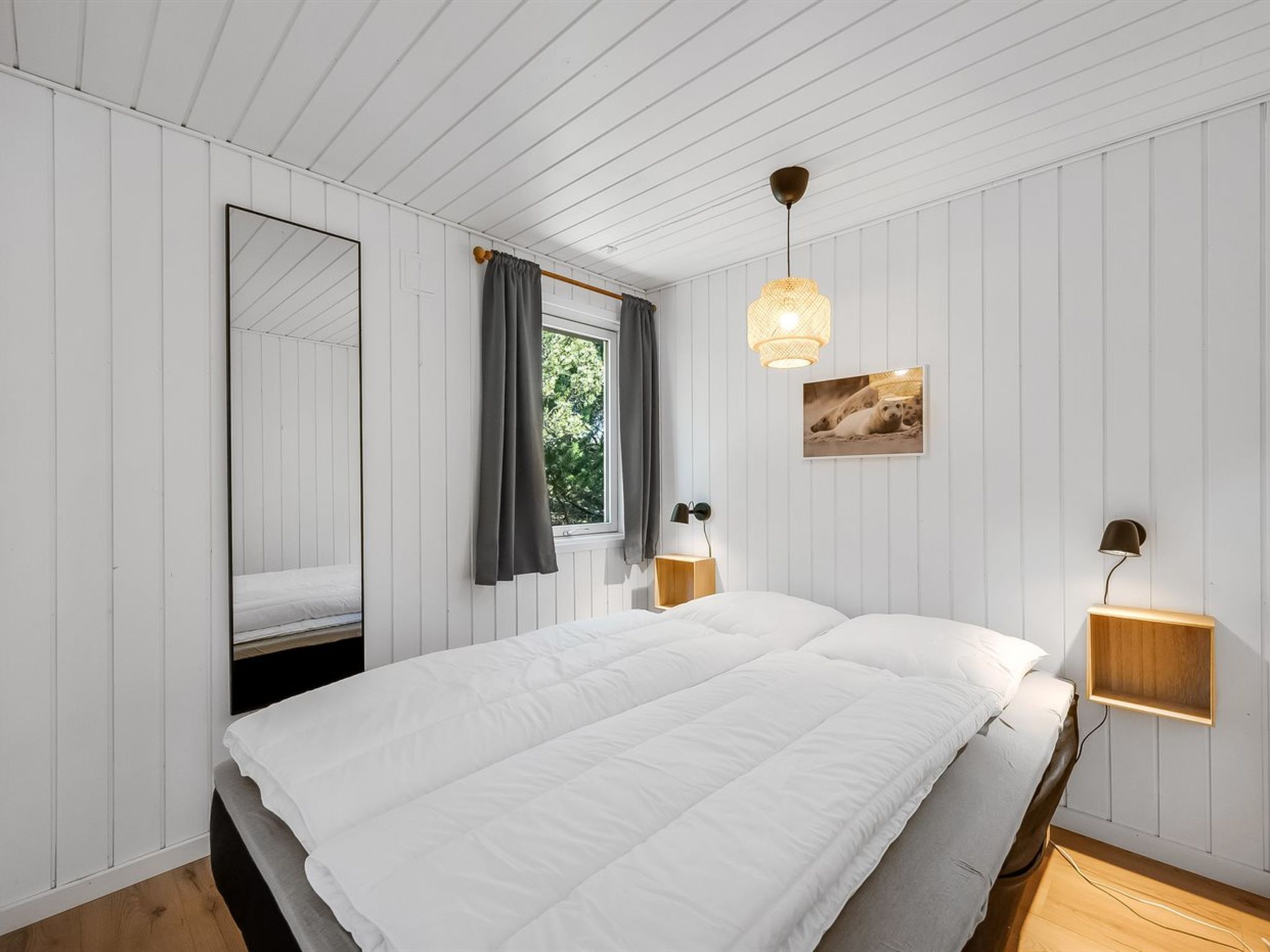 "Allen" - 1km from the sea-Inside
