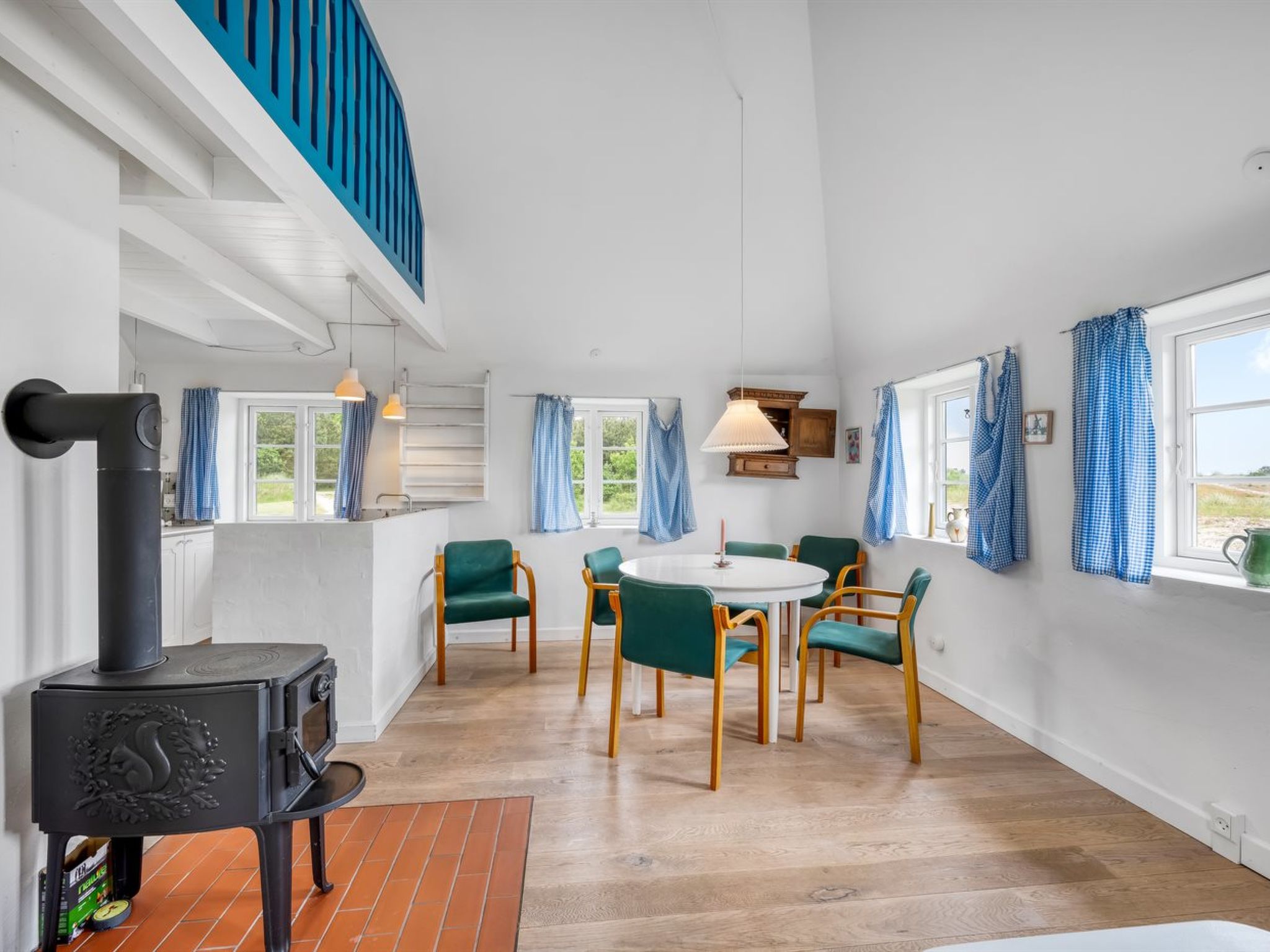"Wandrath" - 2km from the sea-Dedans