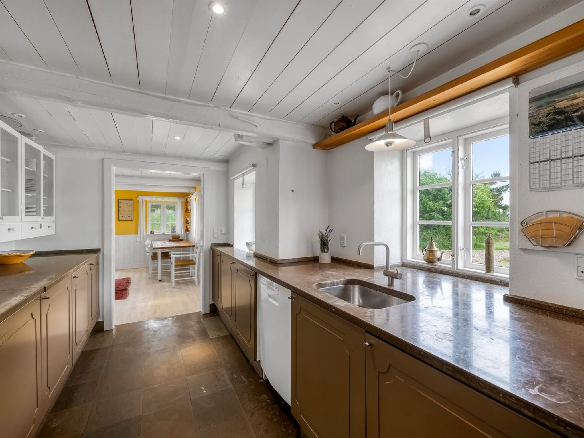 "Wandrath" - 2km from the sea-Dedans