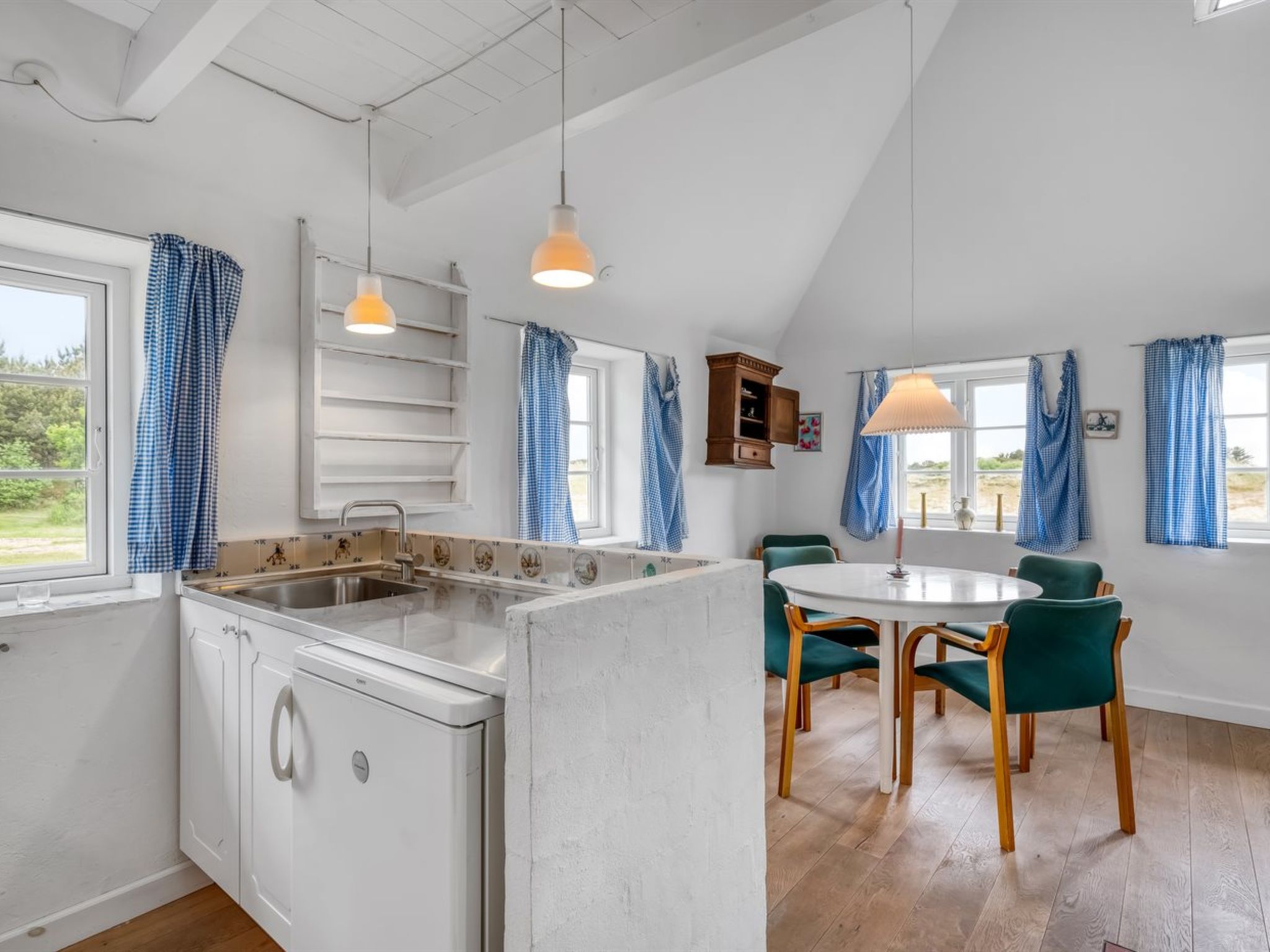 "Wandrath" - 2km from the sea-Dedans