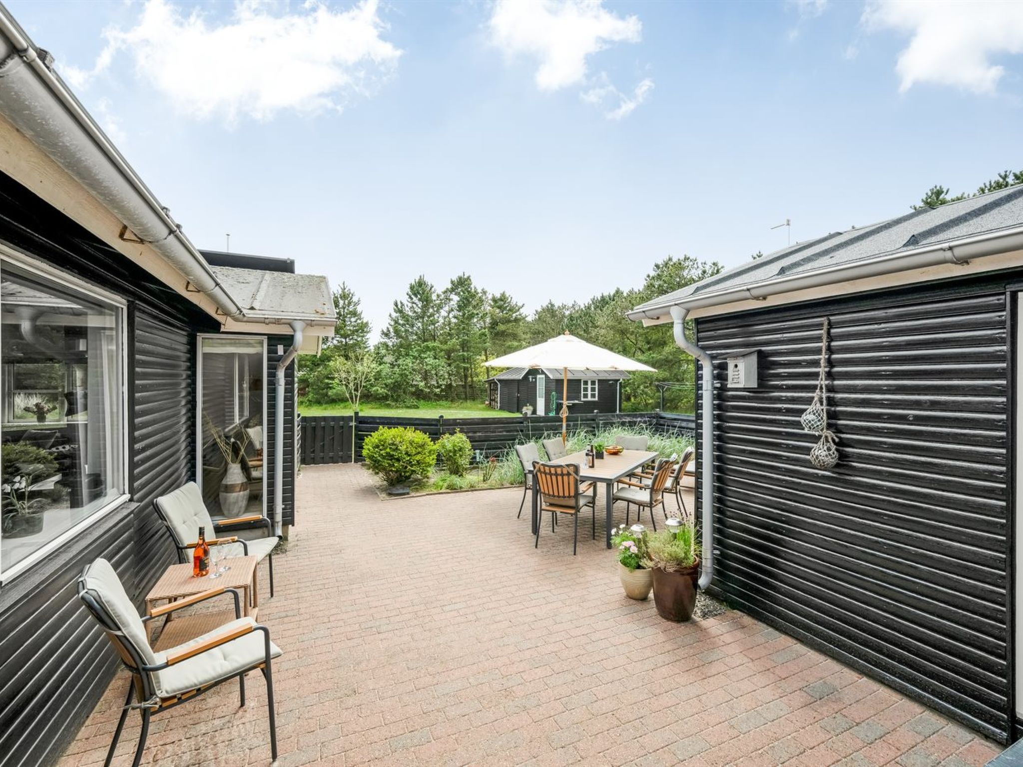"Aviaya" - 350m from the sea - Buiten