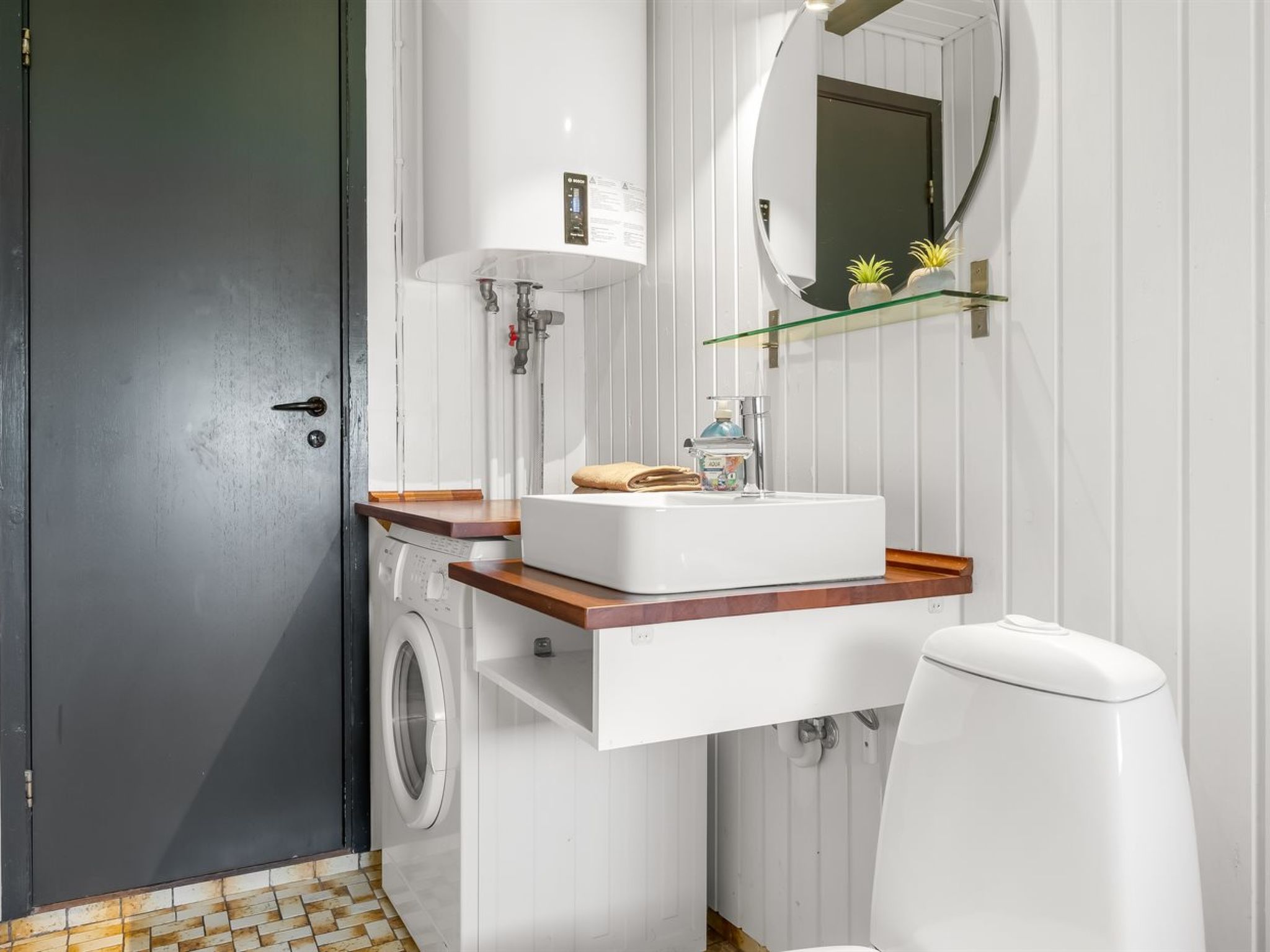 Bathroom / Wellness