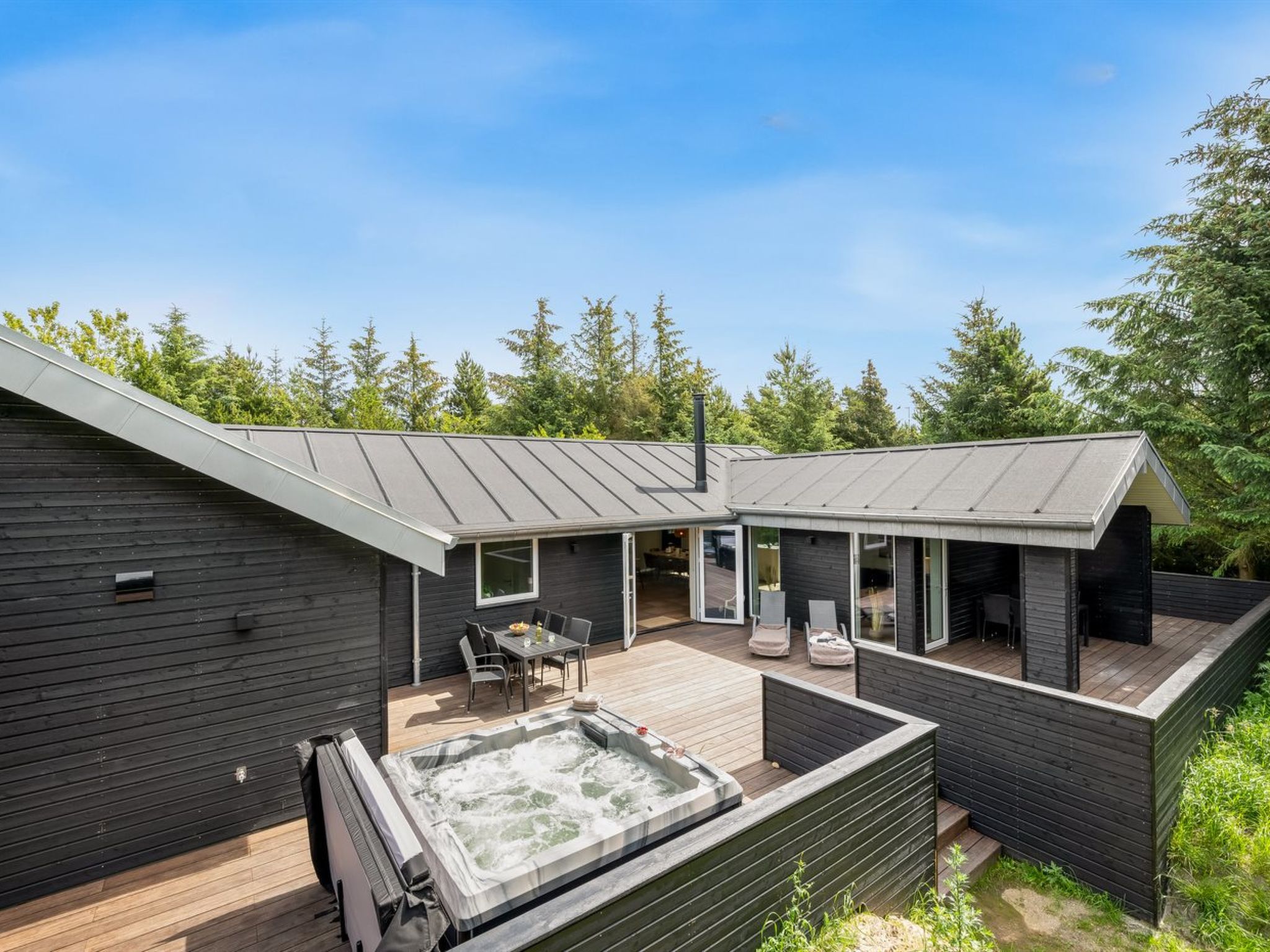 "Baggi" - 900m from the sea - Buiten