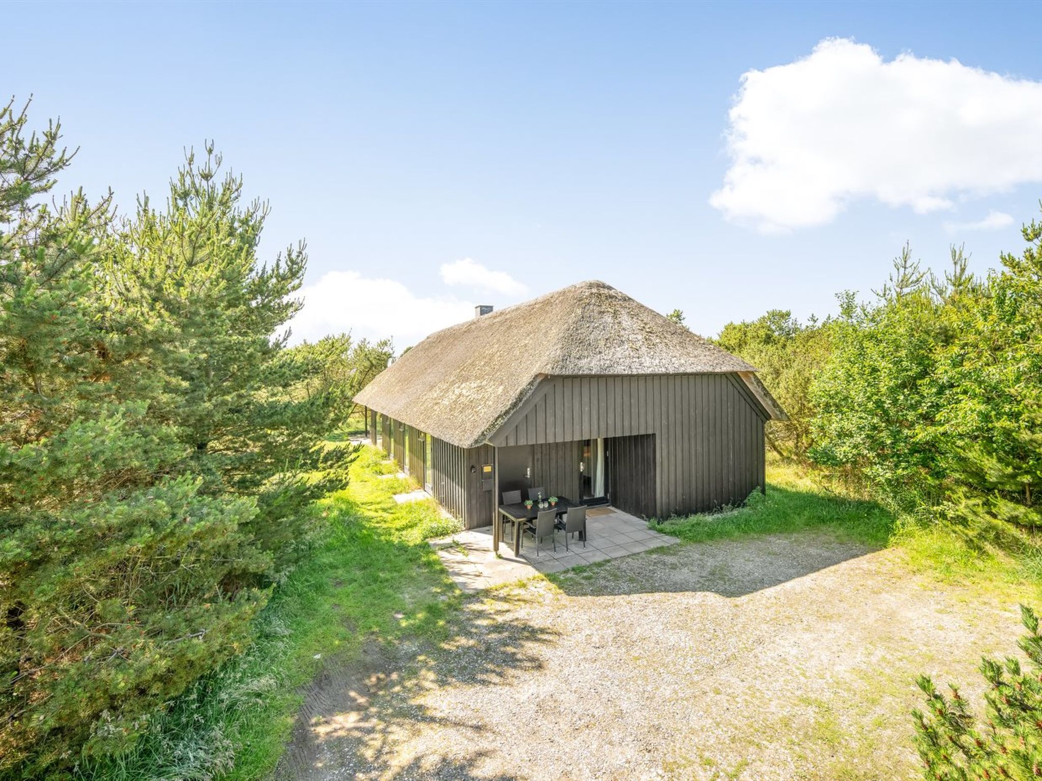 "Erika" - 900m from the sea-Buiten