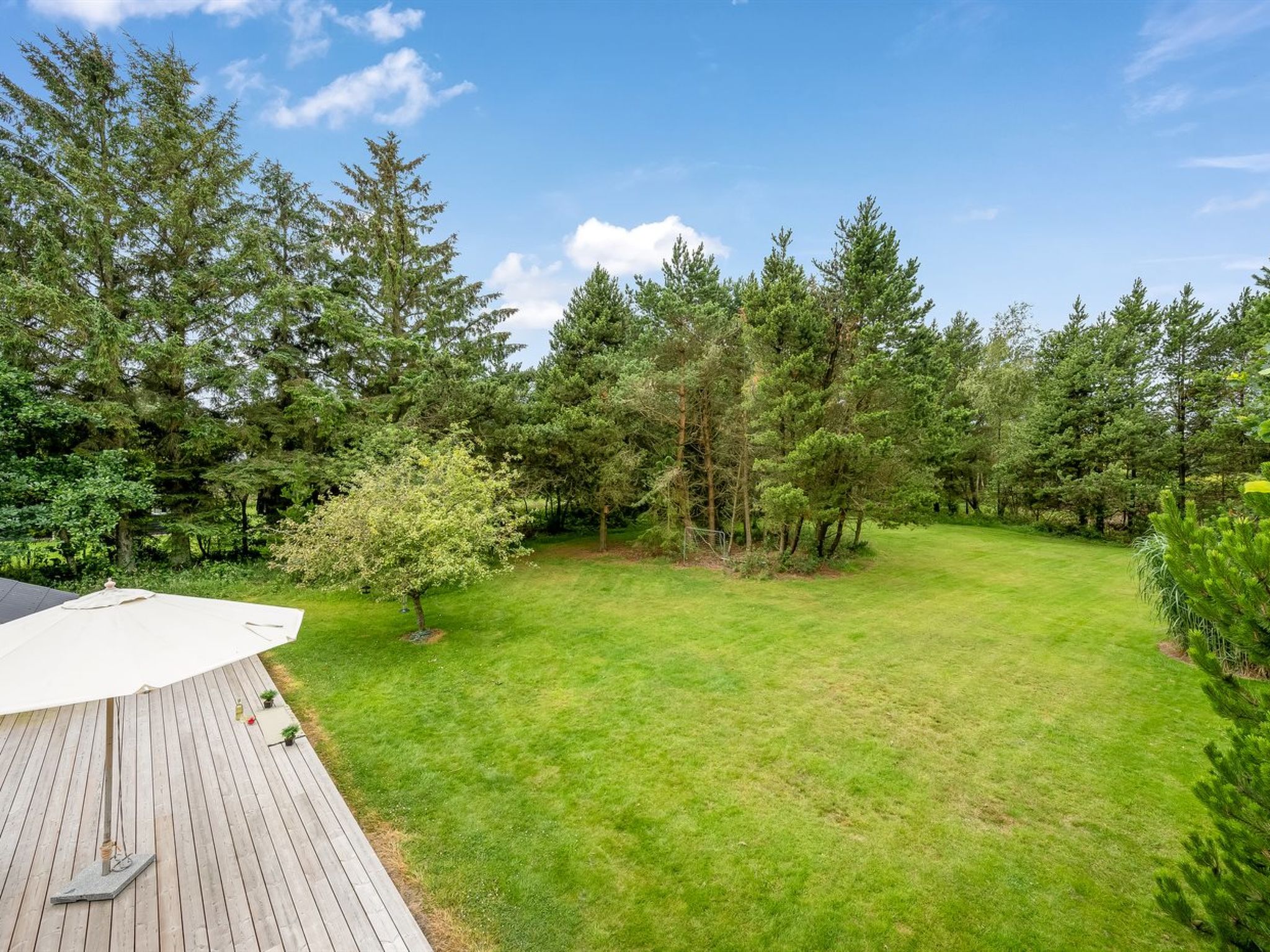 "Ljiljana" - 2km from the sea - Buiten