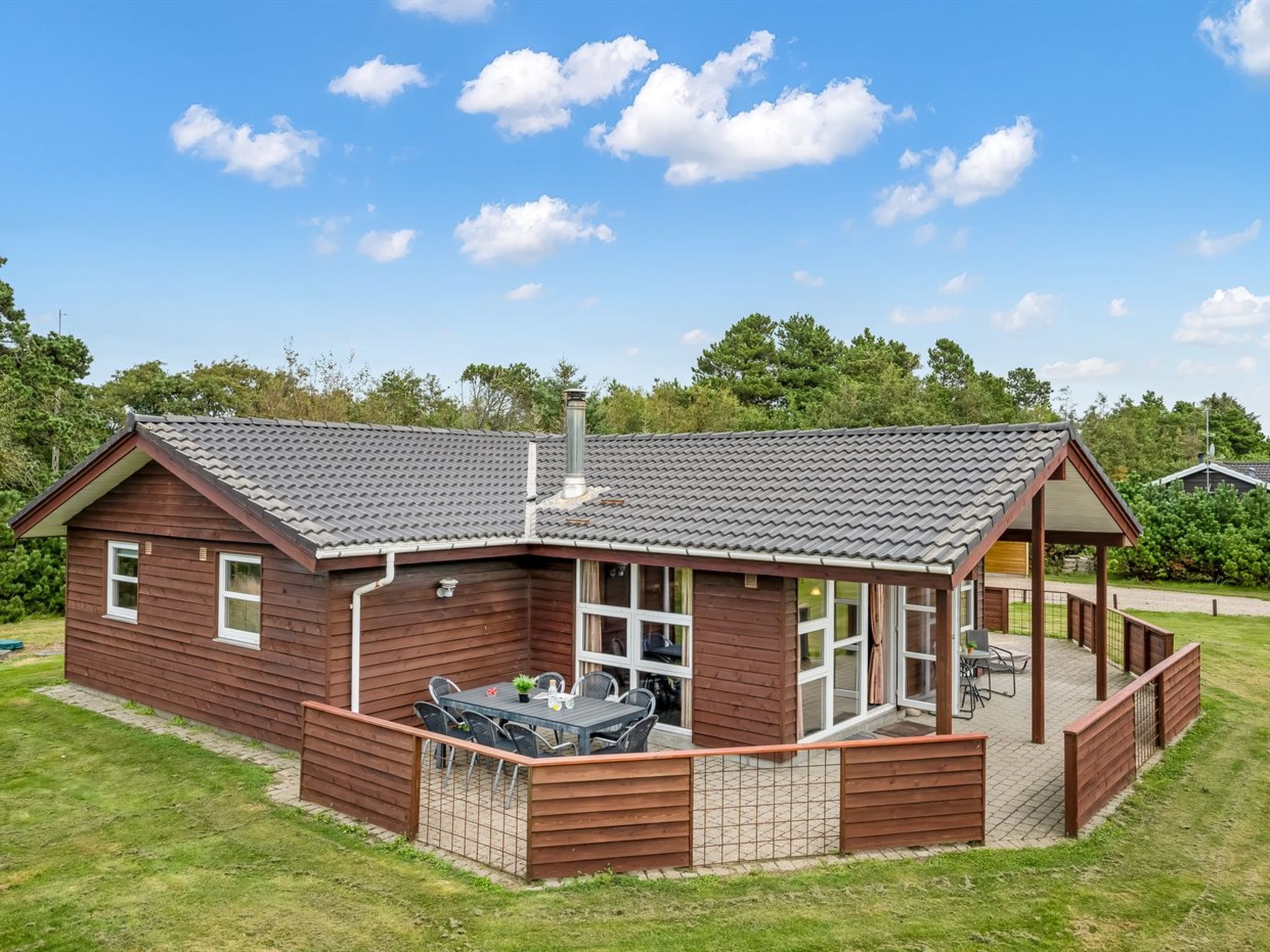 "Thorger" - 550m from the sea - Buiten