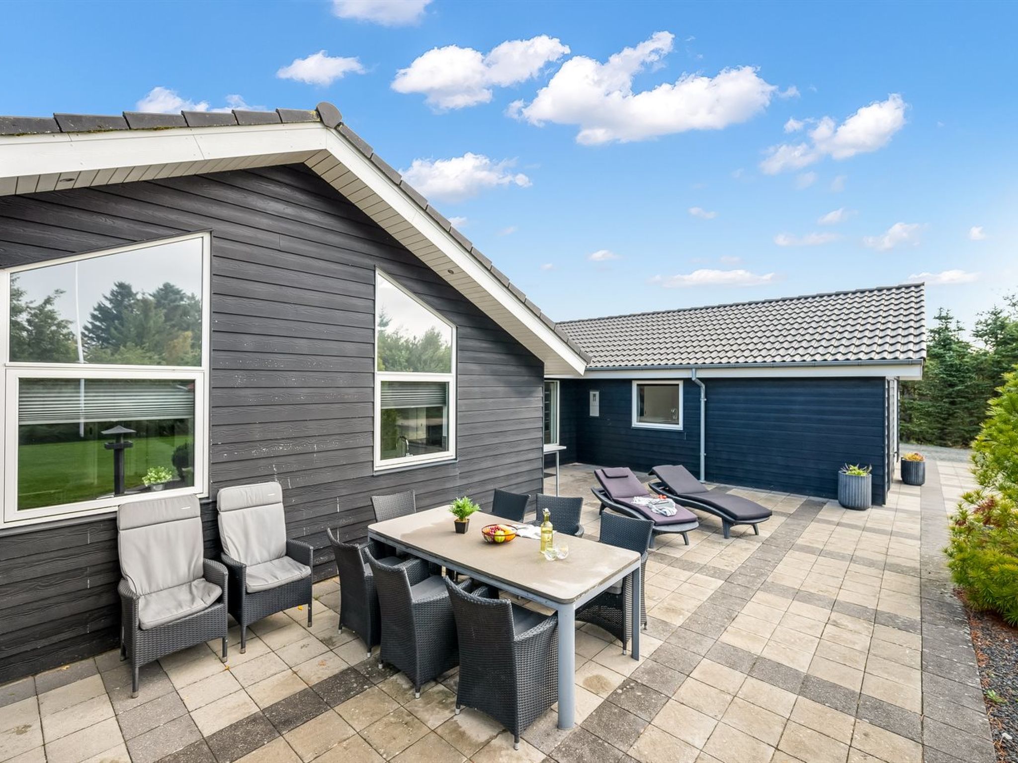 "Billa" - 450m from the sea - Dehors