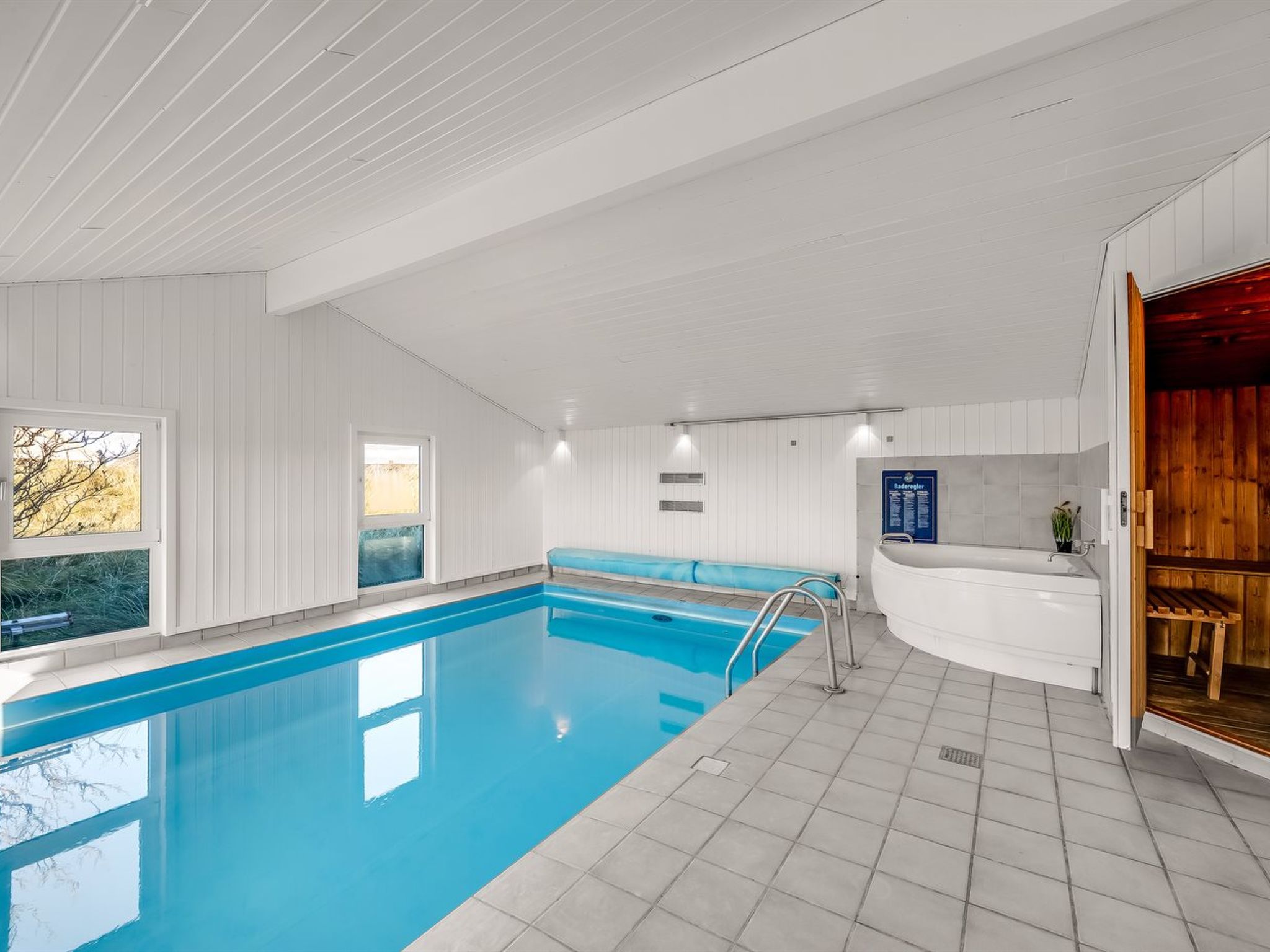 "Jaana" - 10m from the sea-Buiten