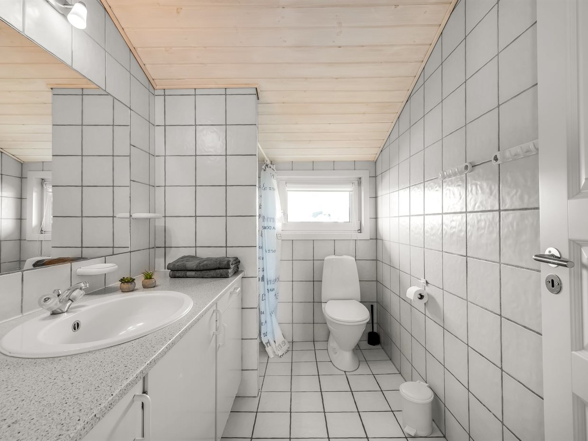 "Jaana" - 10m from the sea-Drinnen