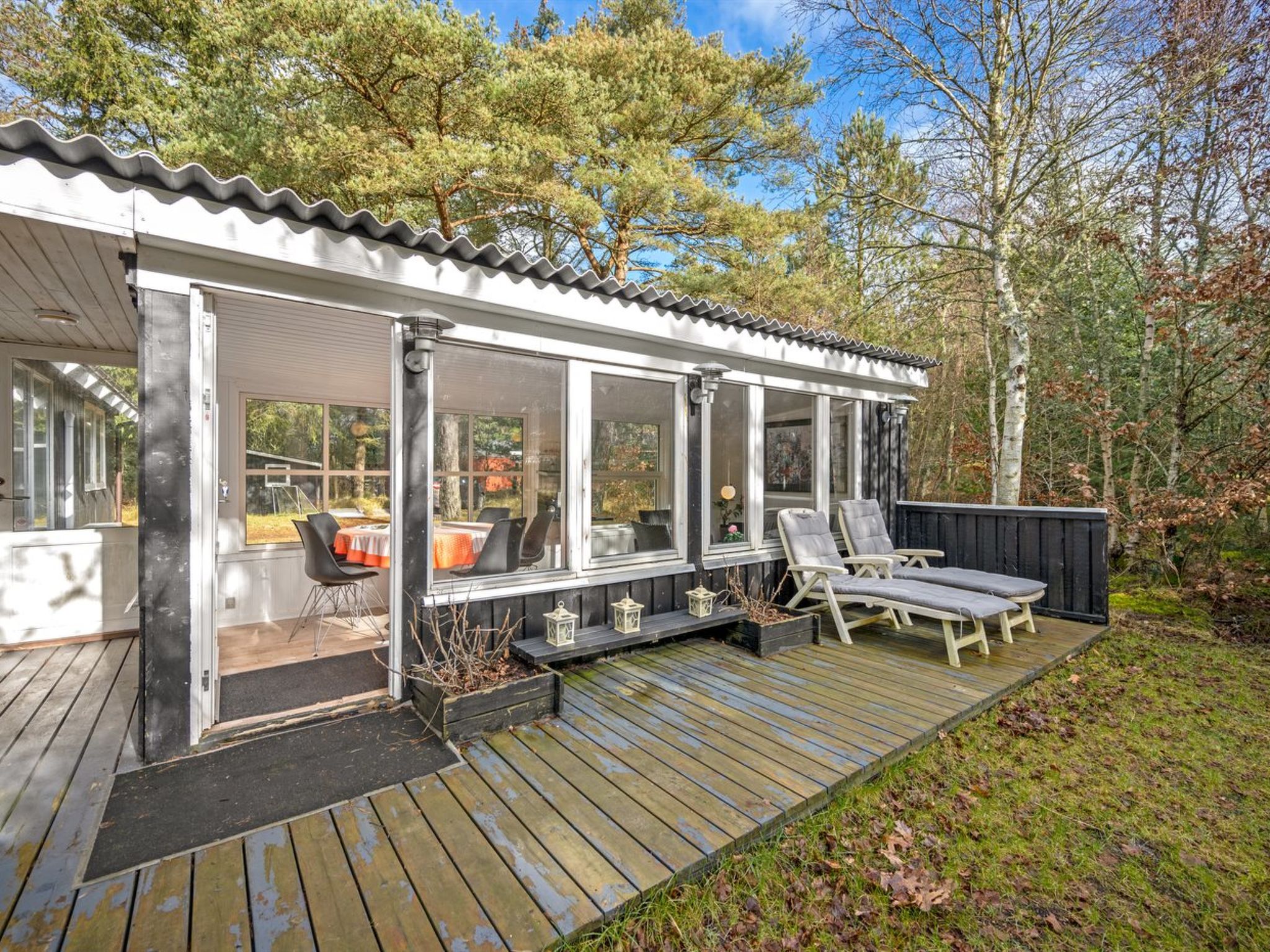 "Poul" - 1.9km from the sea
