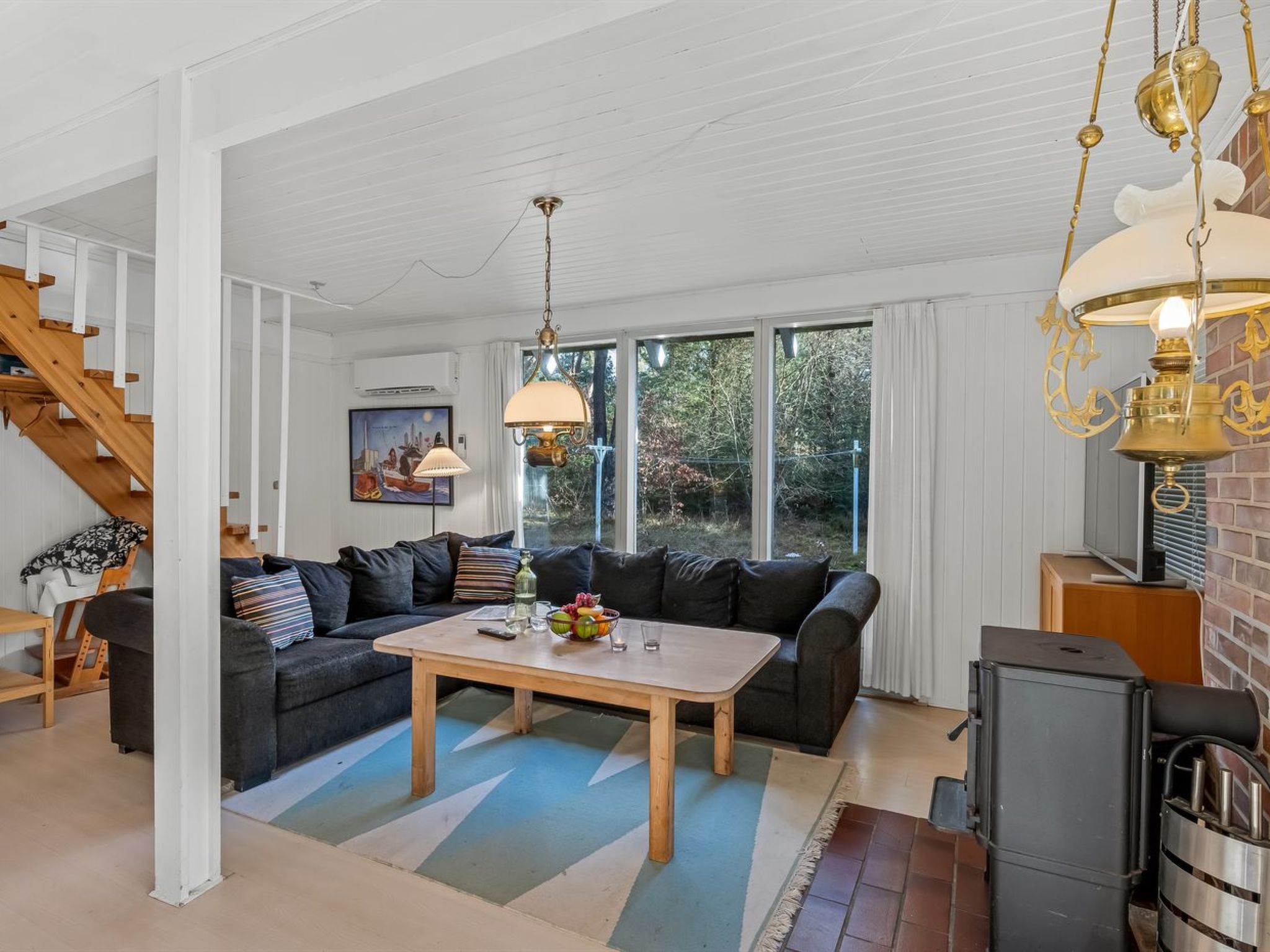 "Poul" - 1.9km from the sea