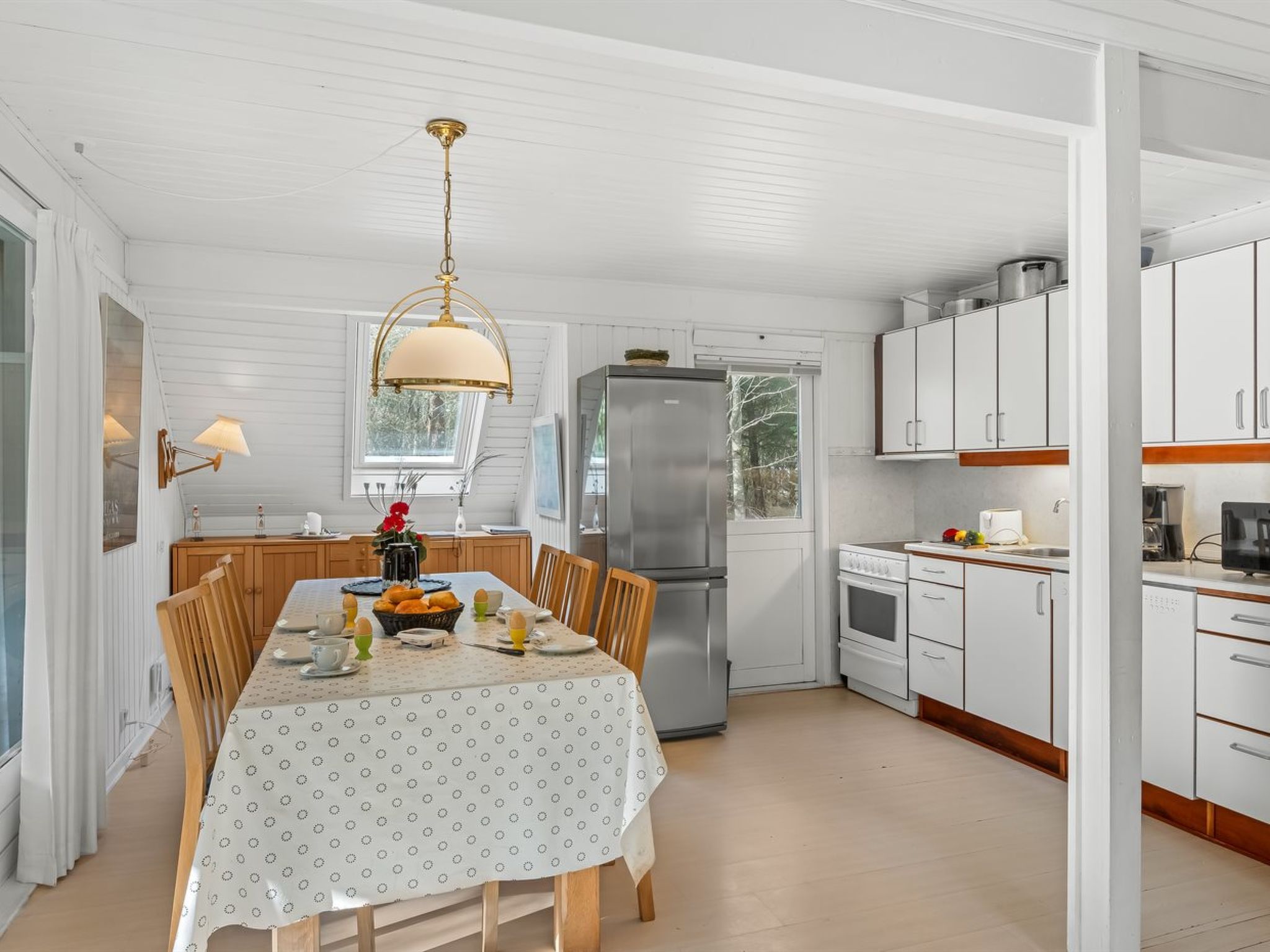 "Poul" - 1.9km from the sea - Binnen