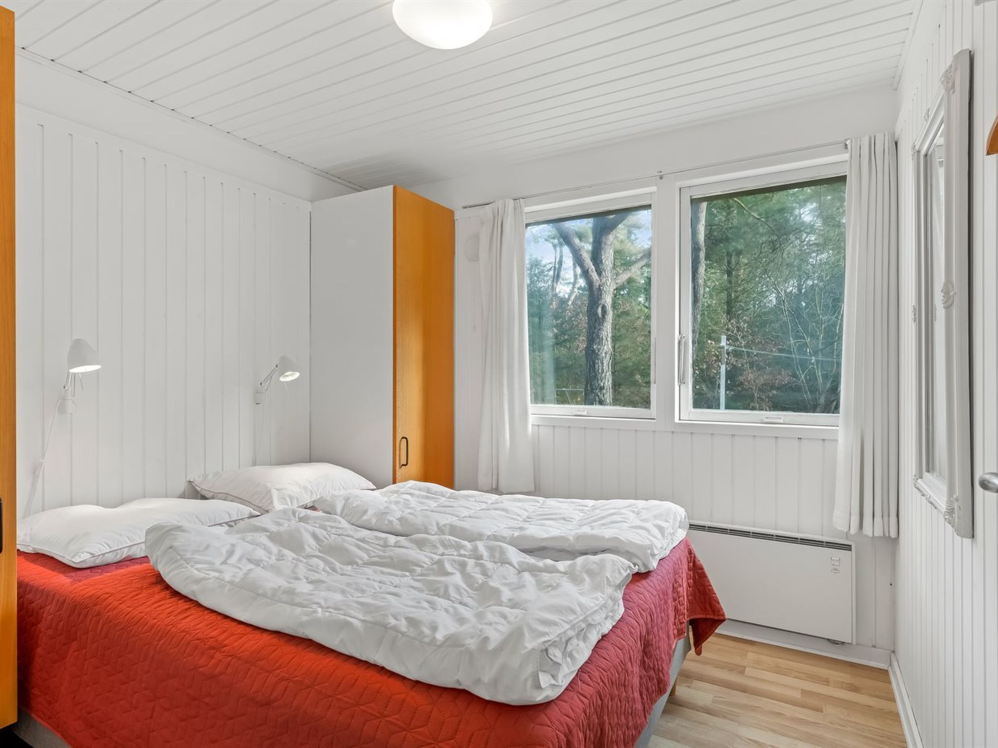 "Poul" - 1.9km from the sea - Binnen