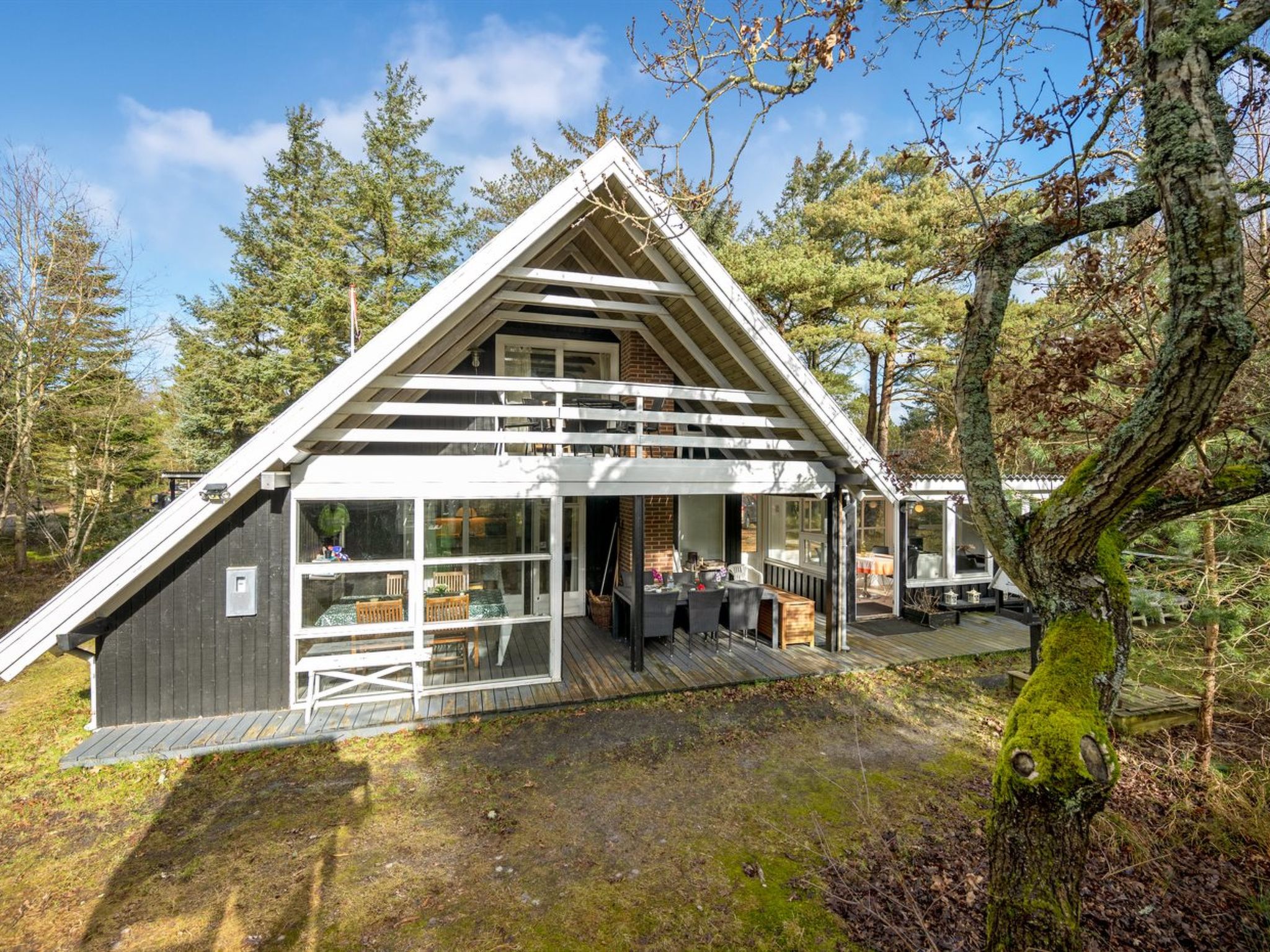 "Poul" - 1.9km from the sea - Buiten