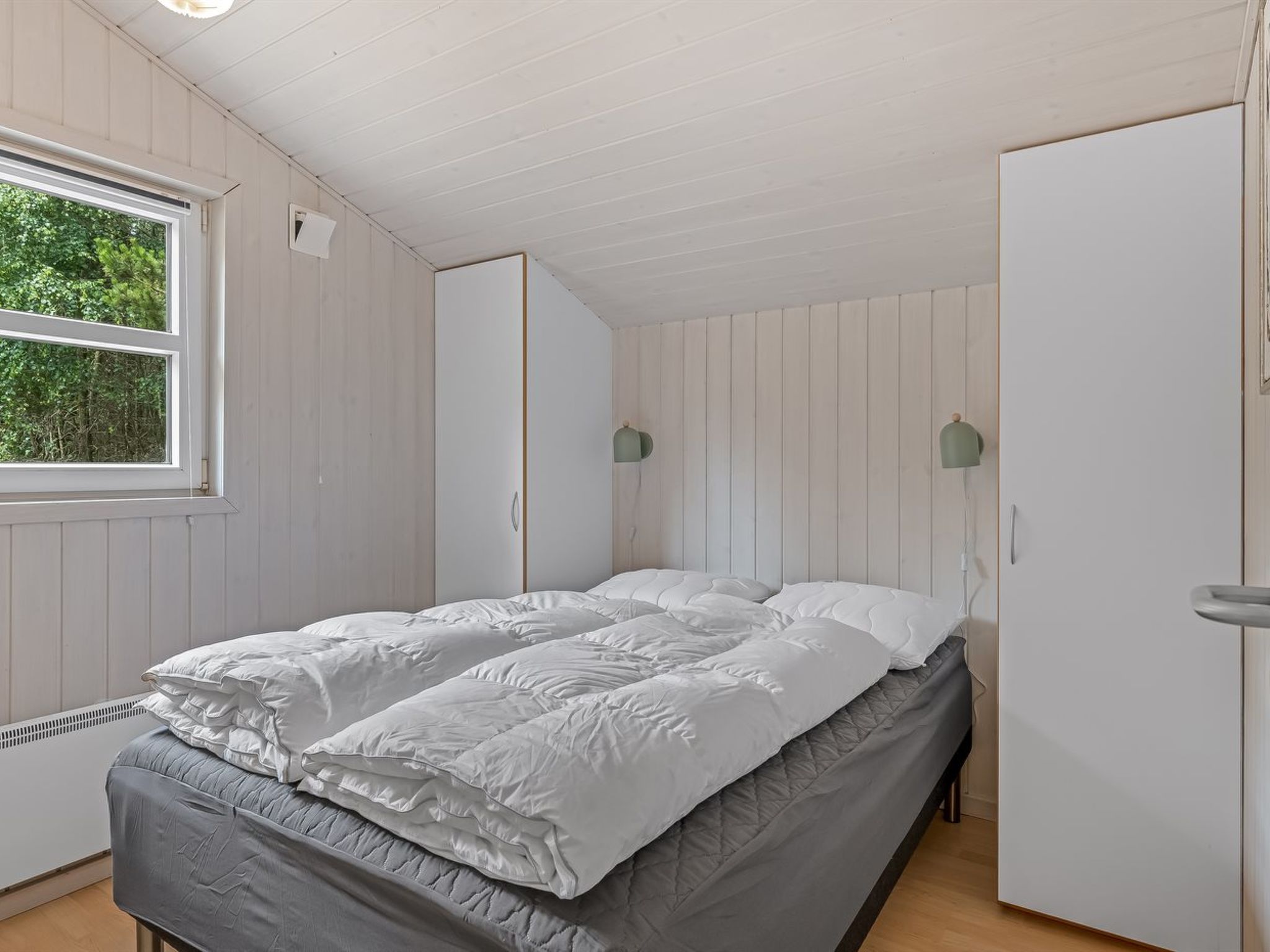 "Batsha" - 1.7km from the sea - Binnen